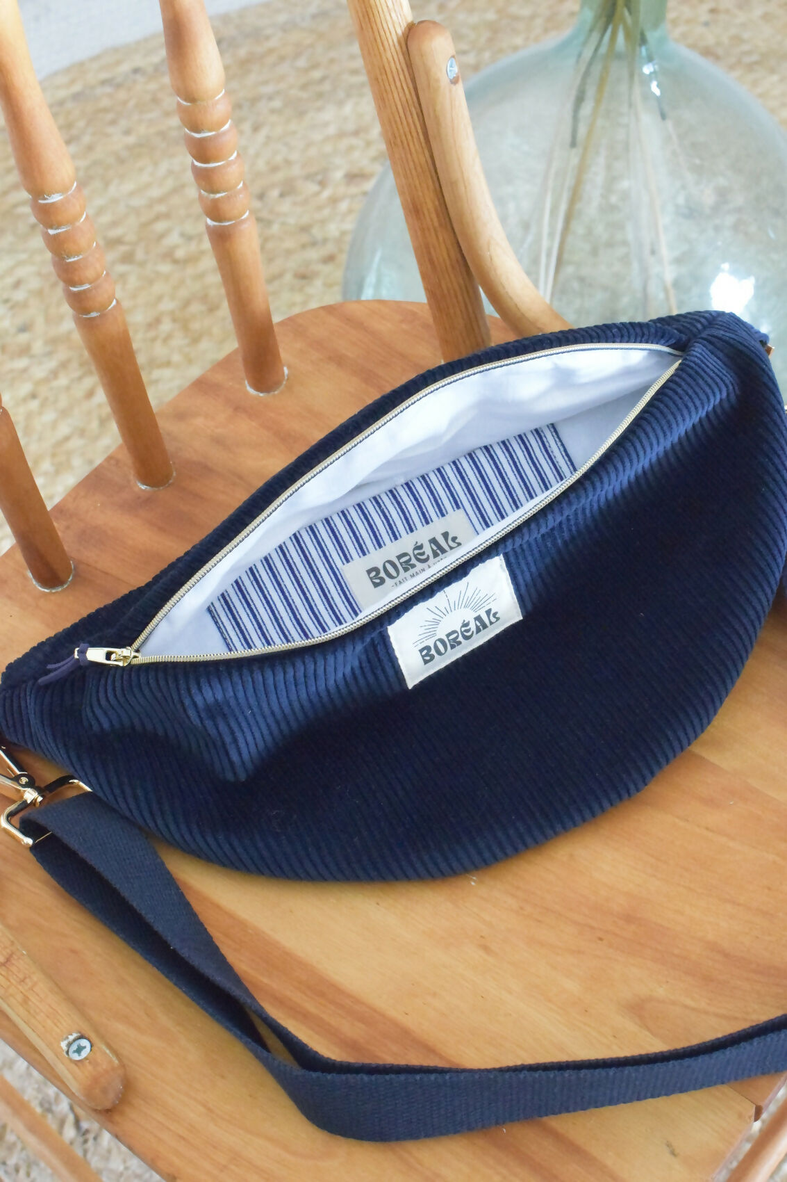 banane-bleu-marine-velour-cotele-coton-chic-ethique-artisanale-fait-main-tendance-upcycling-3