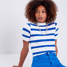 T-shirt rayé blanc et bleu