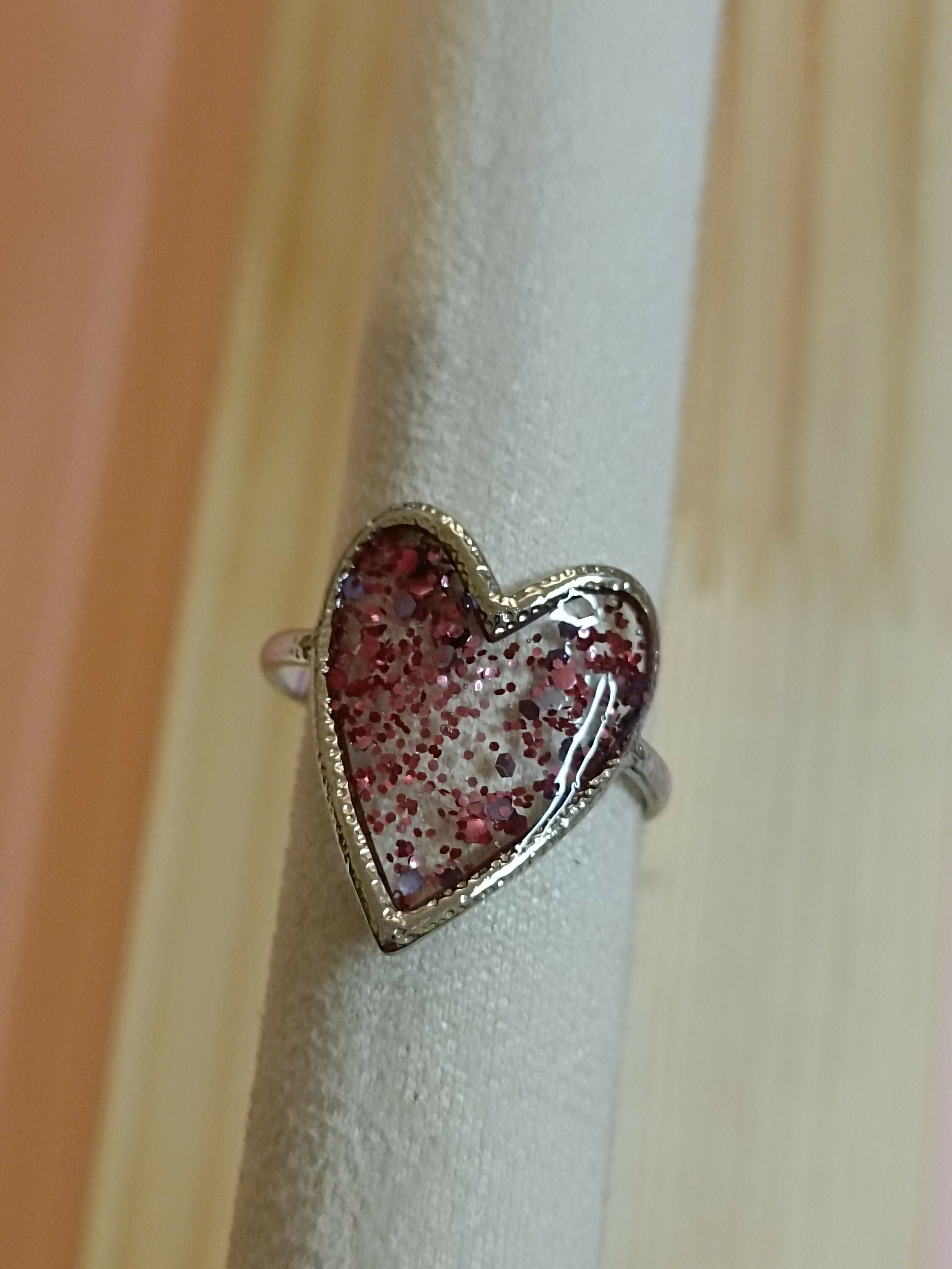 MEL/BCM Hammered Heart Ring