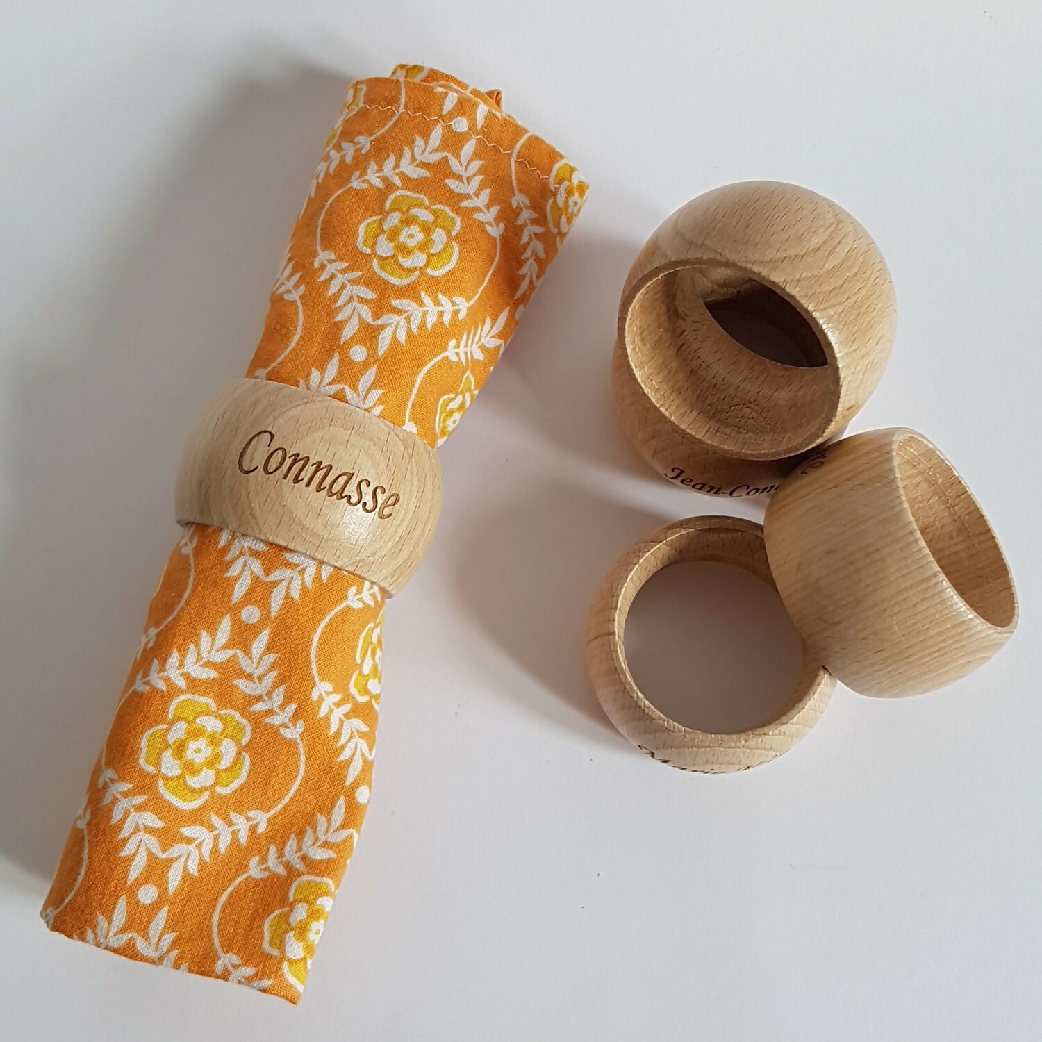 rond-connasse-decartonetdetoiles1