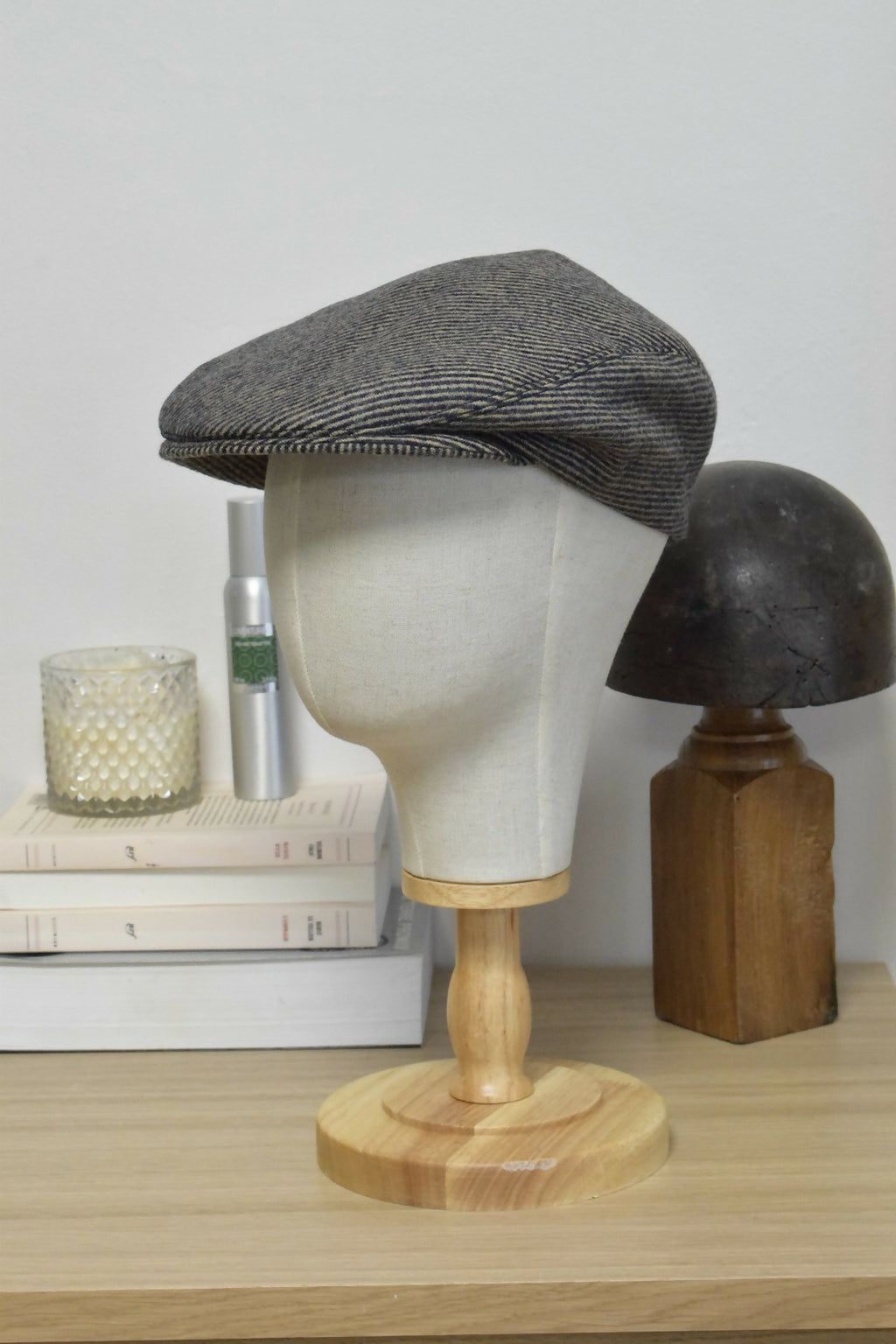 casquette-plate-laine-rayures-marron-homme-chic-ethique-artisanale-fait-main-tendance-upcycling