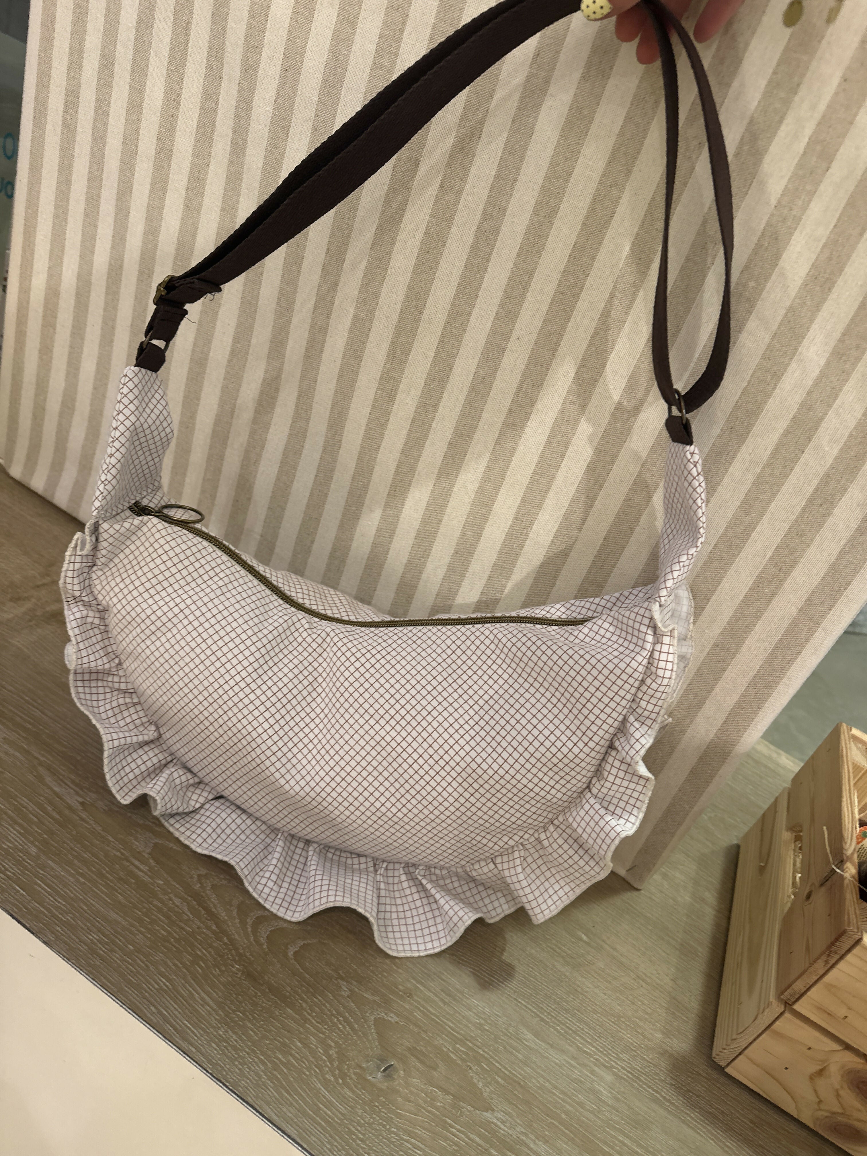 Large Frous-Frous bag model