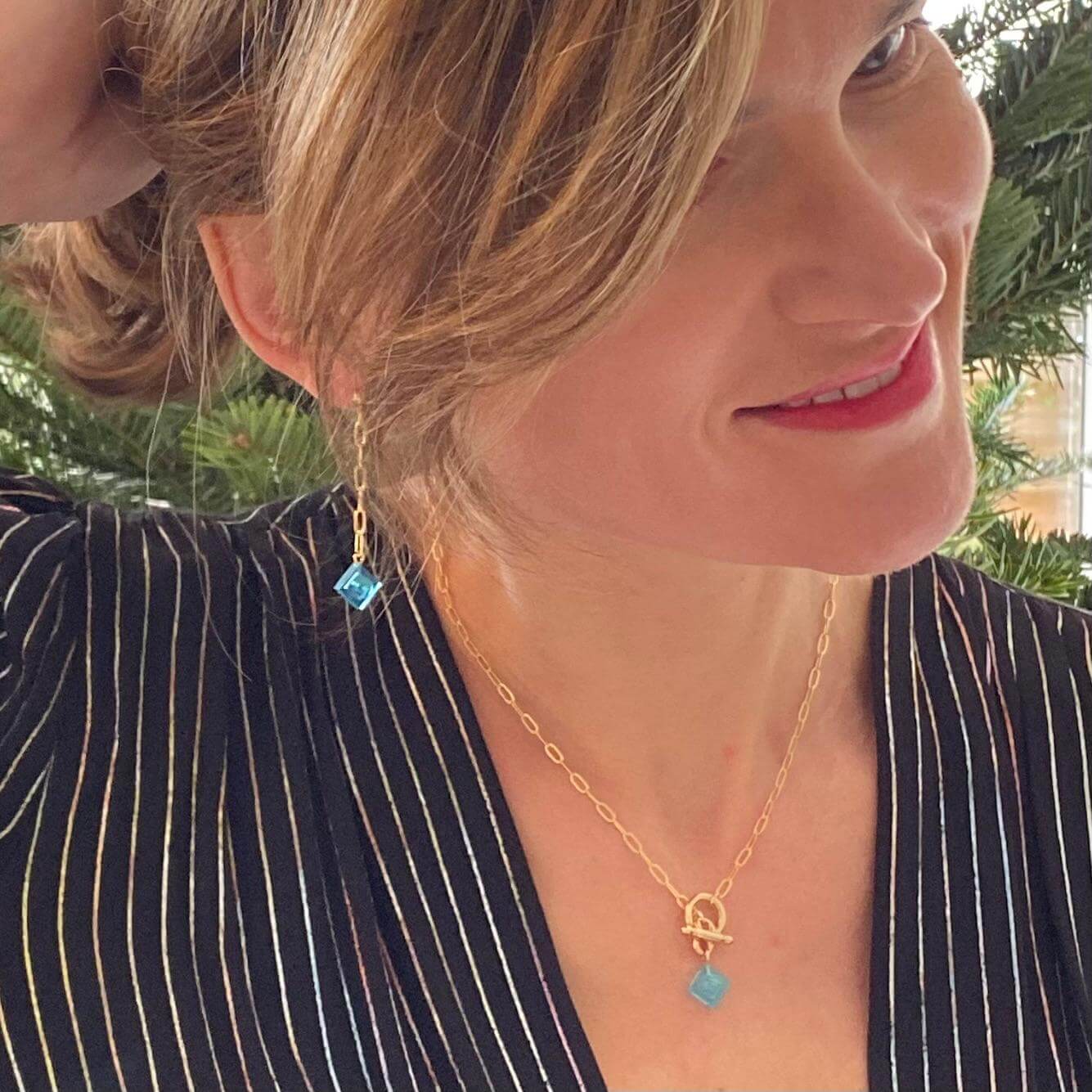 Boucles d'oreilles pendantes chaine & brique Lego® - Les Virevolteuses