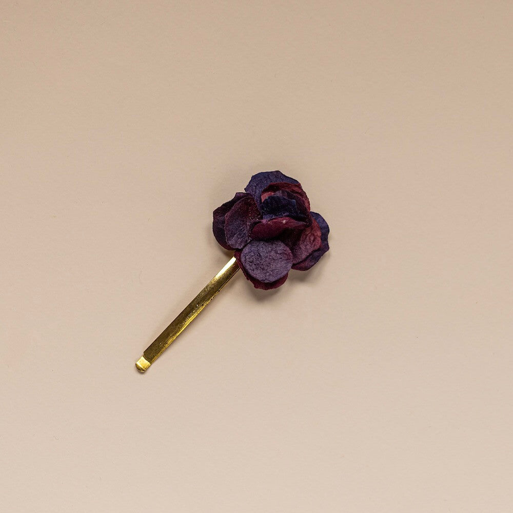 accessoire-cheveux-mariage-fleurs-en-papier-pic-a-cheveux-violet