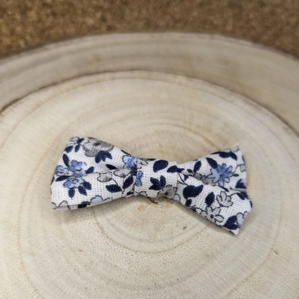 Barrette noeud merveilleux bleu