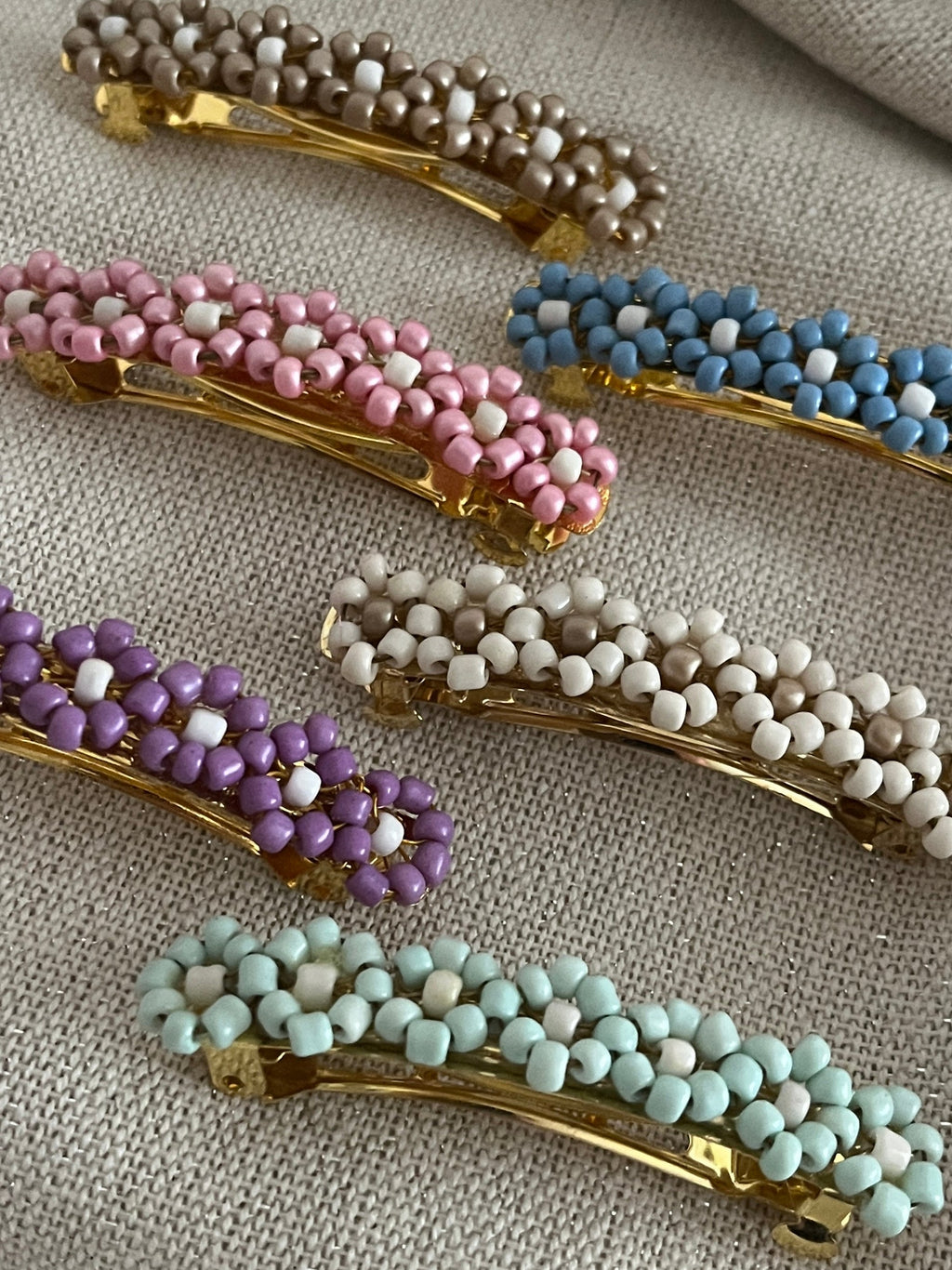 barrette perles fleur