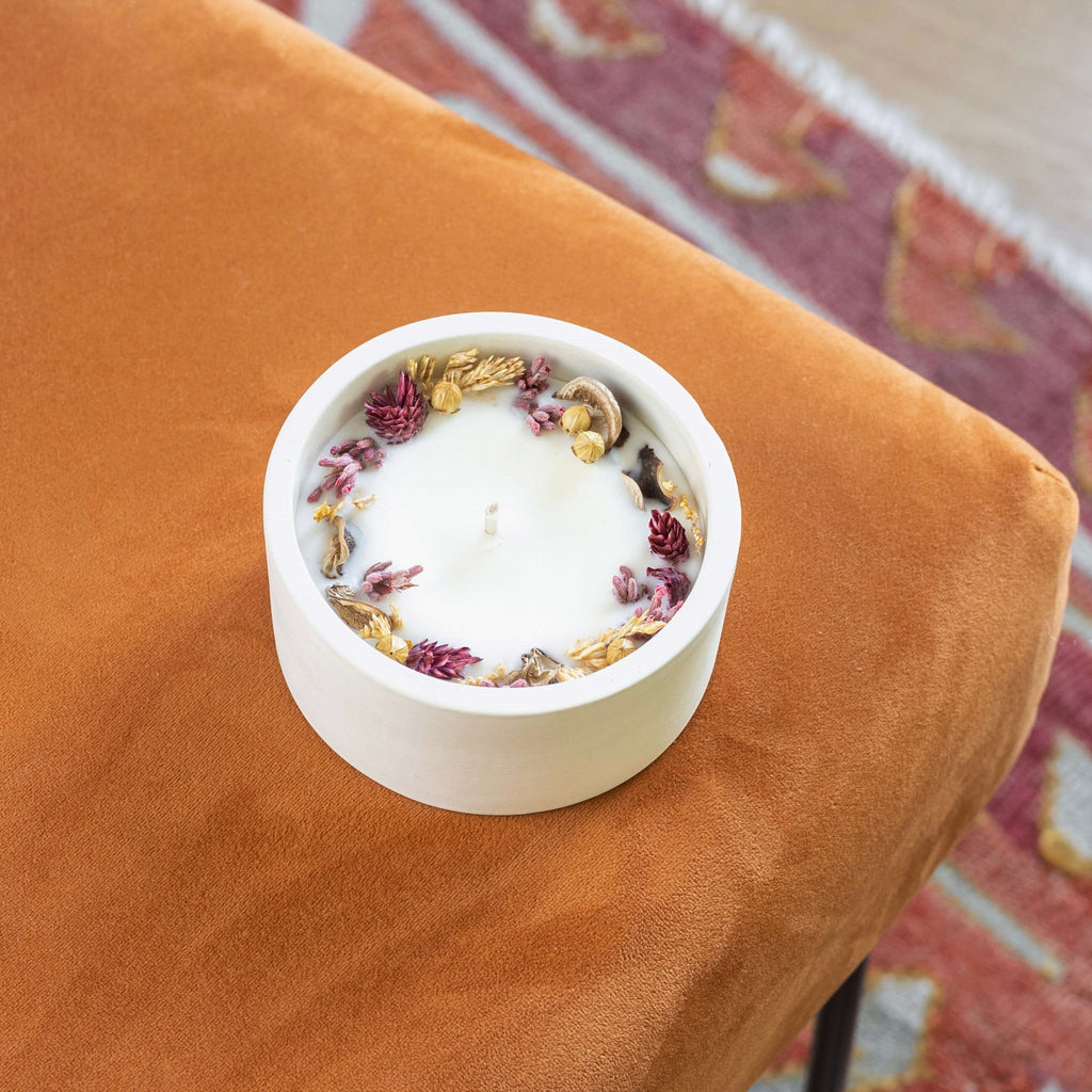 bougies-fleurie-rose-feu-de-bois