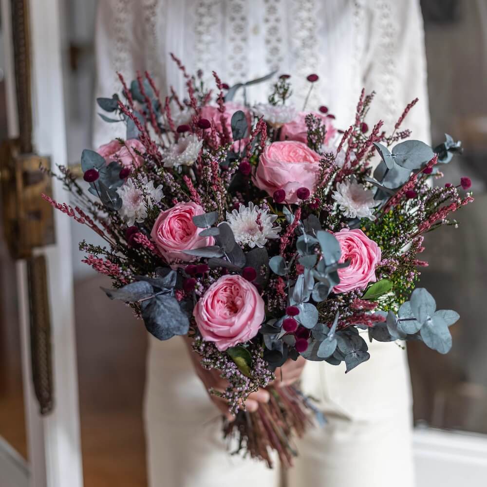 bouquet-roses-sauvages-eternelles