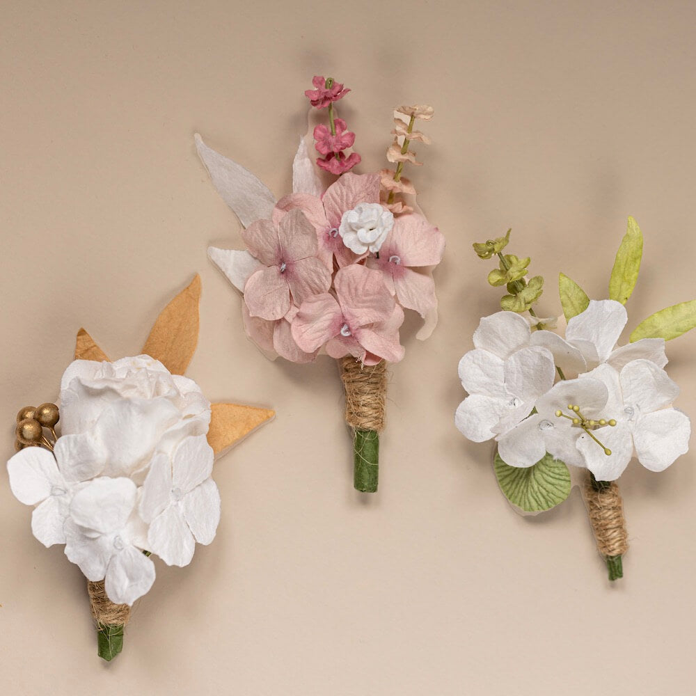boutonniere-mariage-rose-blanc