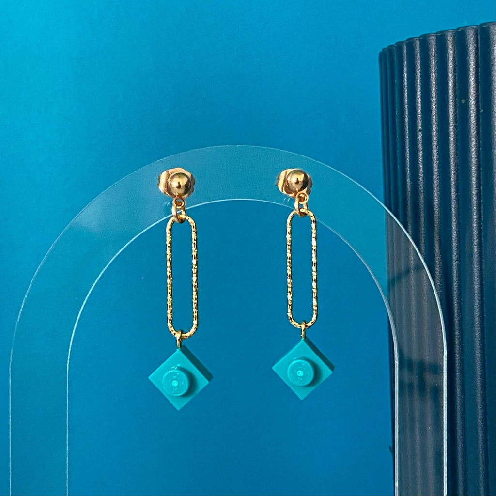 Boucles d'oreilles or effet martelé - Les Danseuses