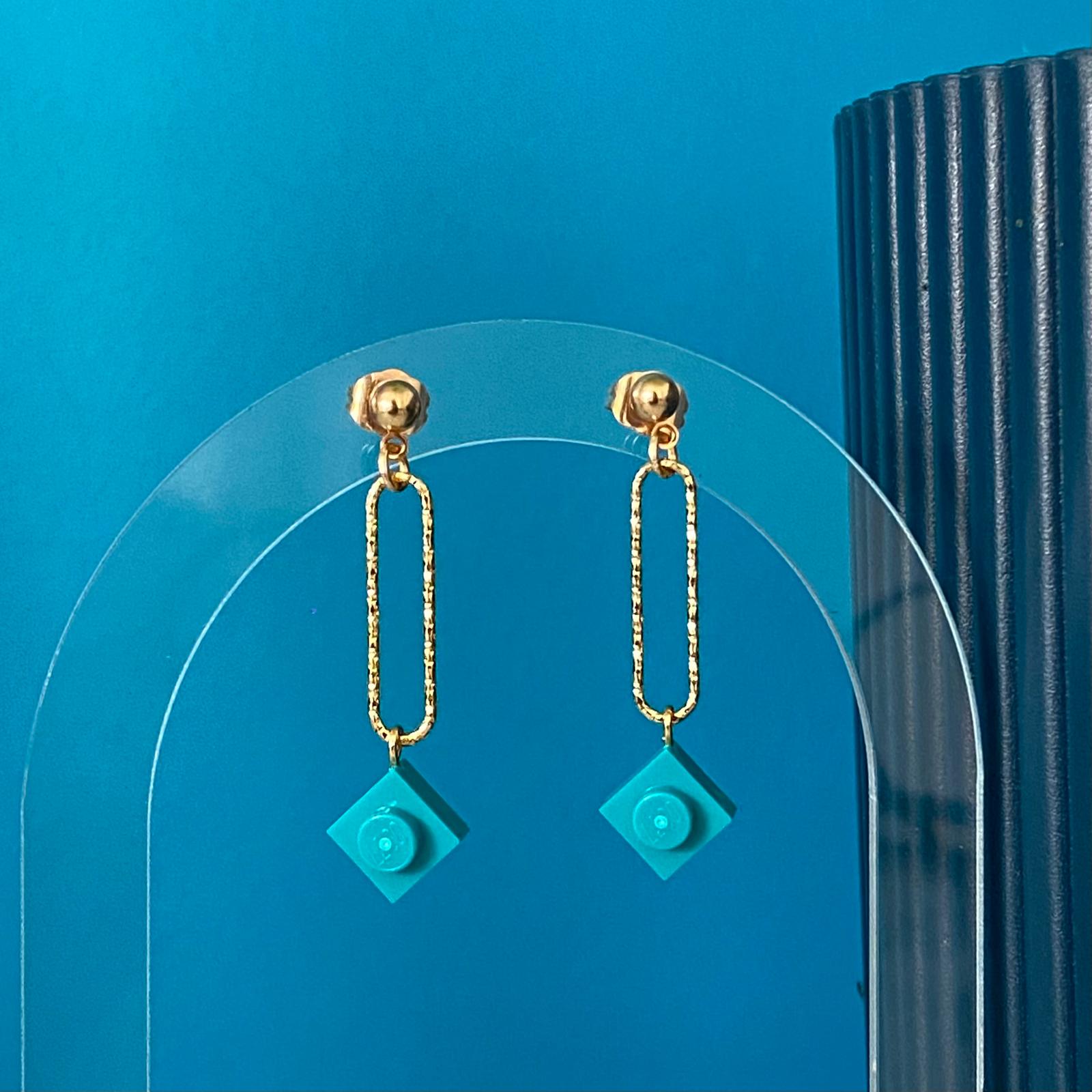 Hammered effect gold earrings - Les Danseuses