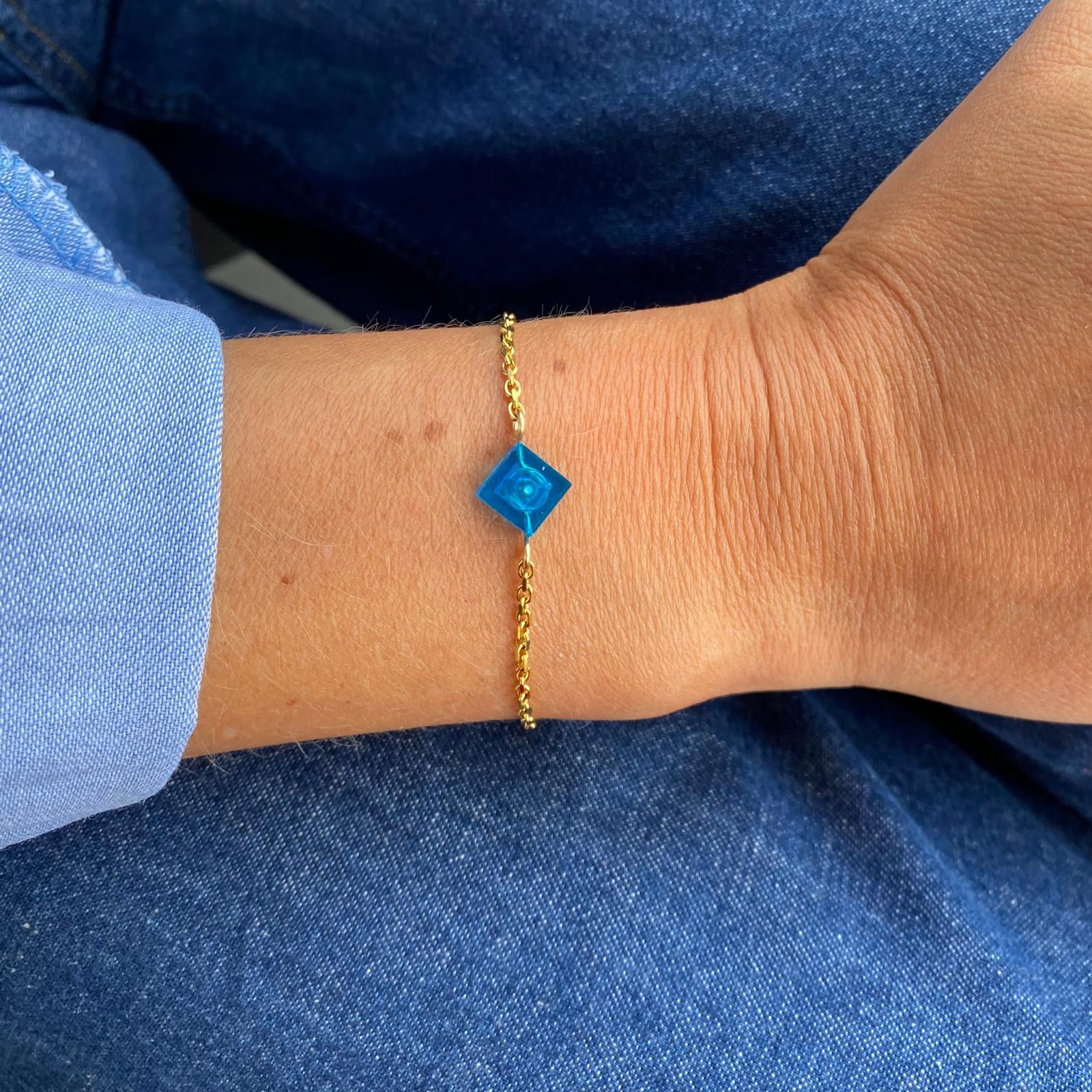 Bracelet avec chaîne fine dorée - Les Hypnotiseuses