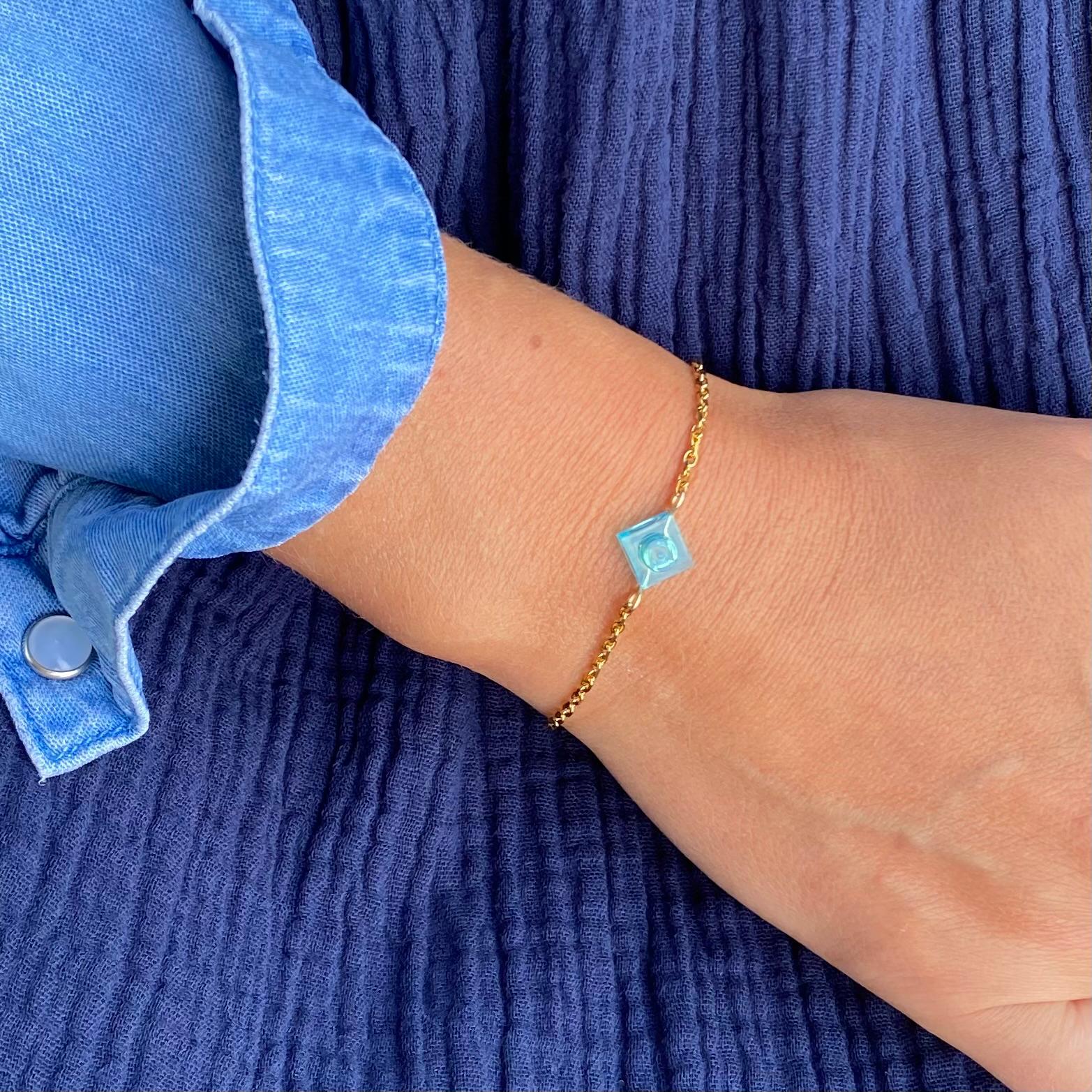 Bracelet avec chaîne fine dorée - Les Hypnotiseuses