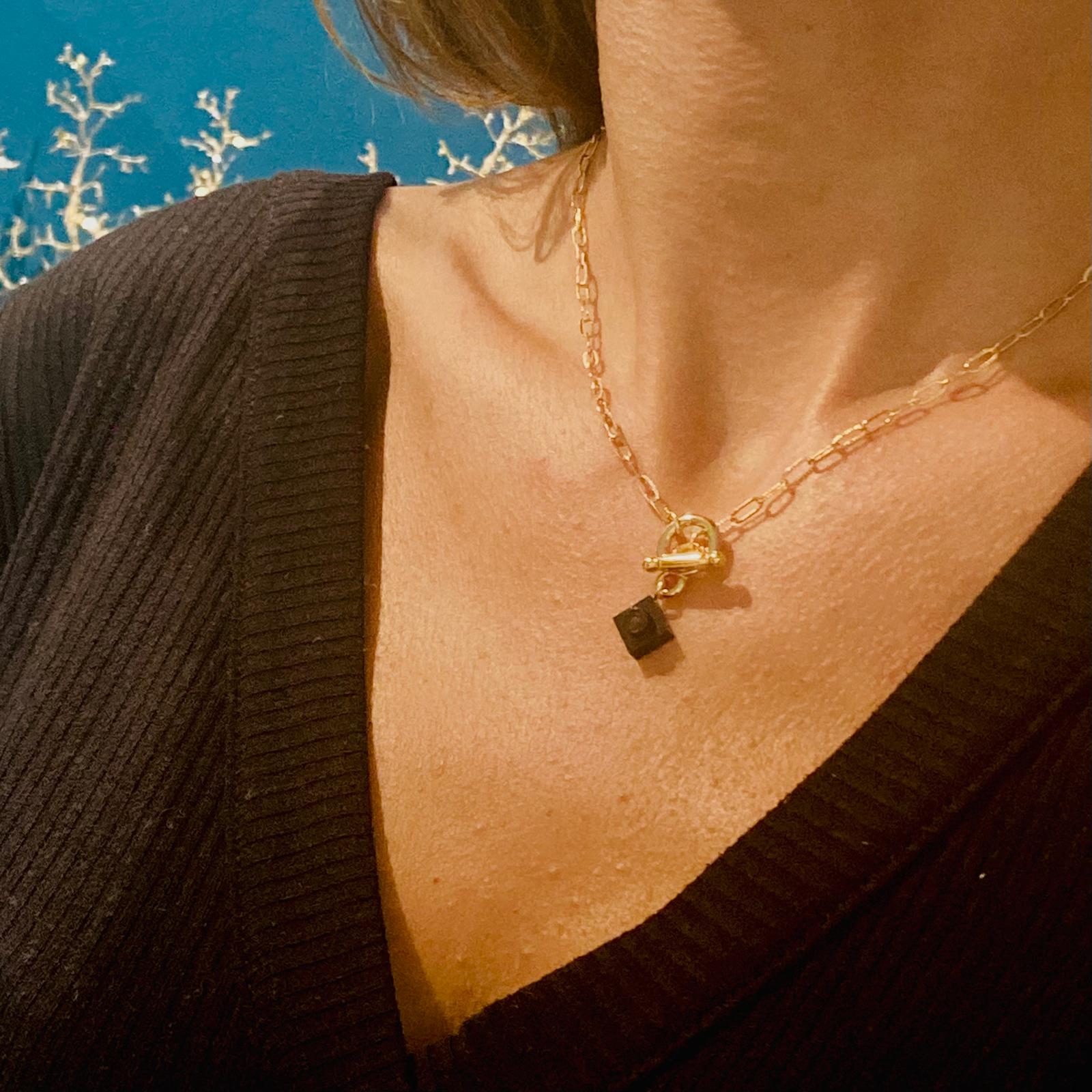 Hammered rectangular mesh necklace - Les Danseuses