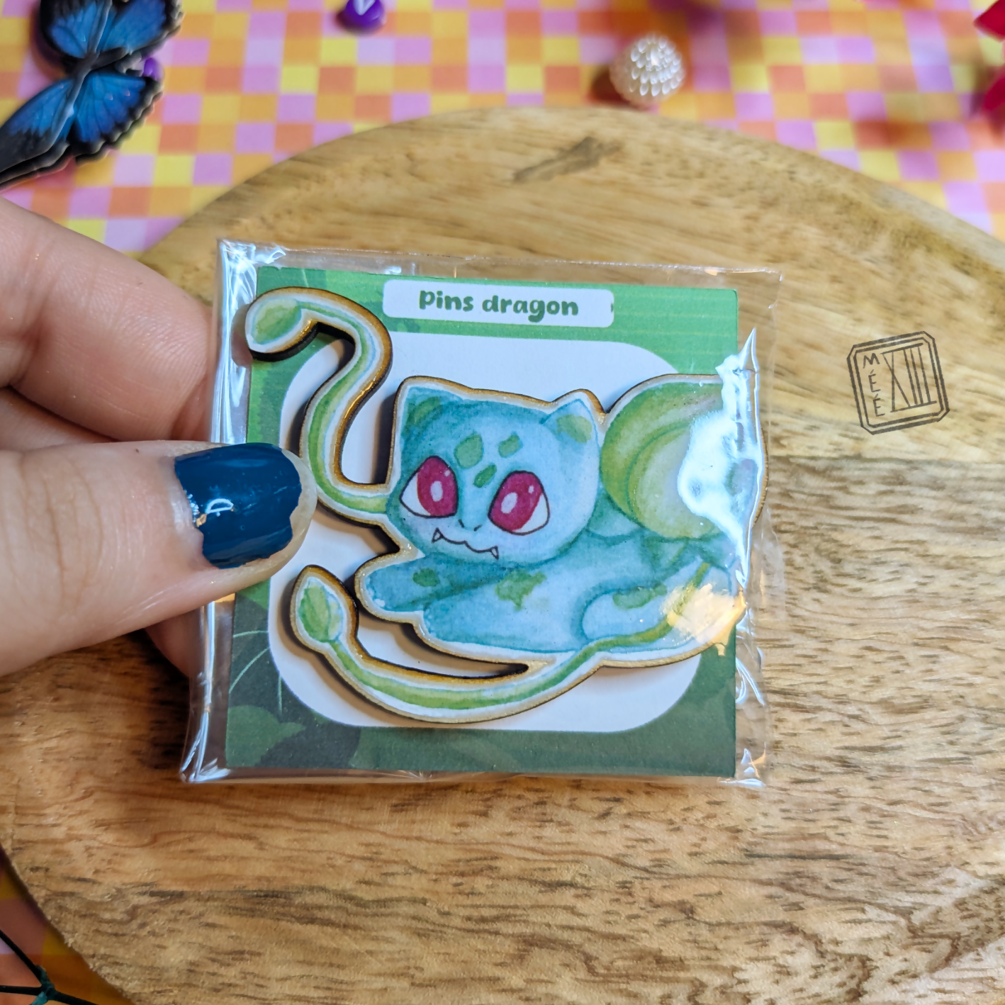 Pin's petit monstre vert