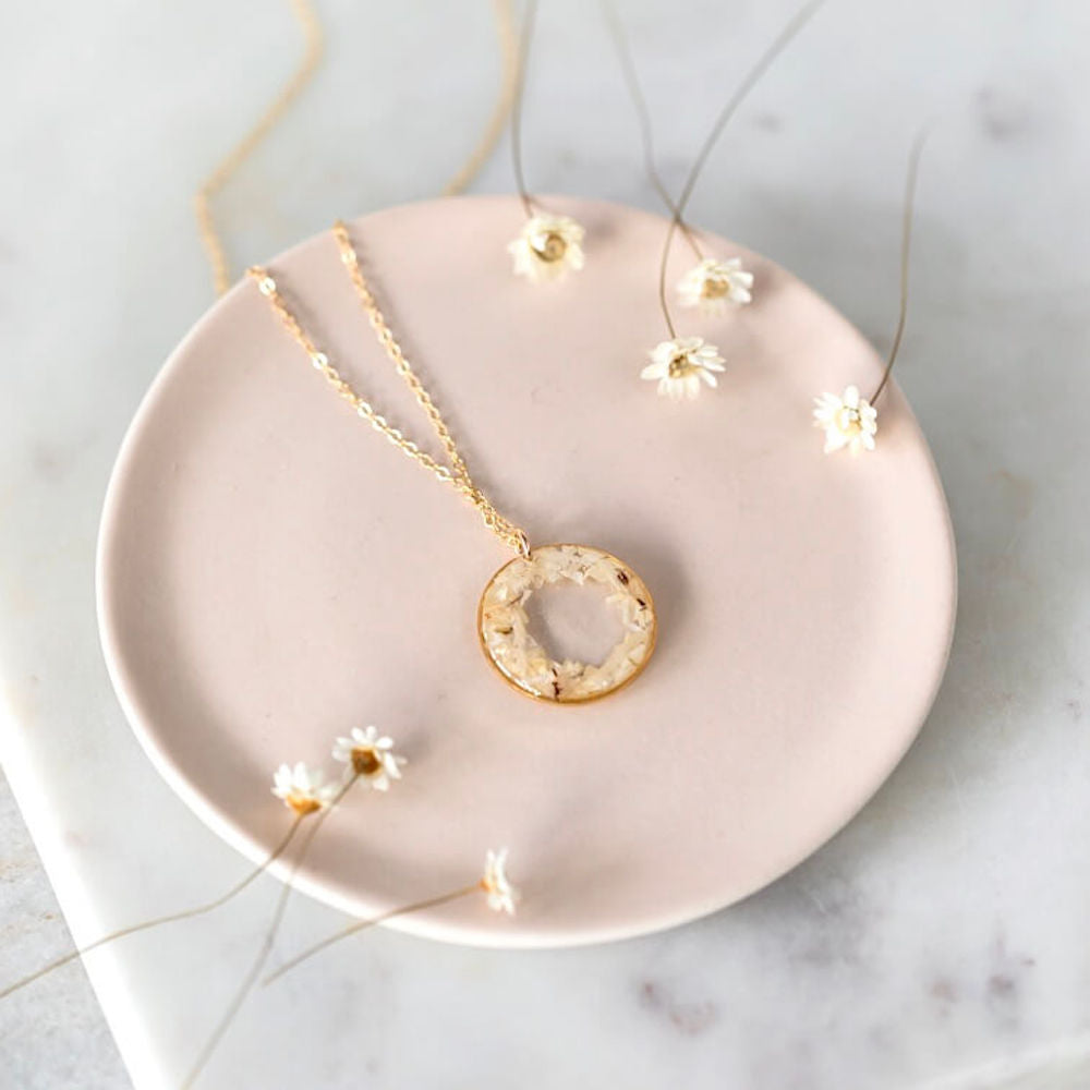 collier-fleurs-bijoux-artisanal