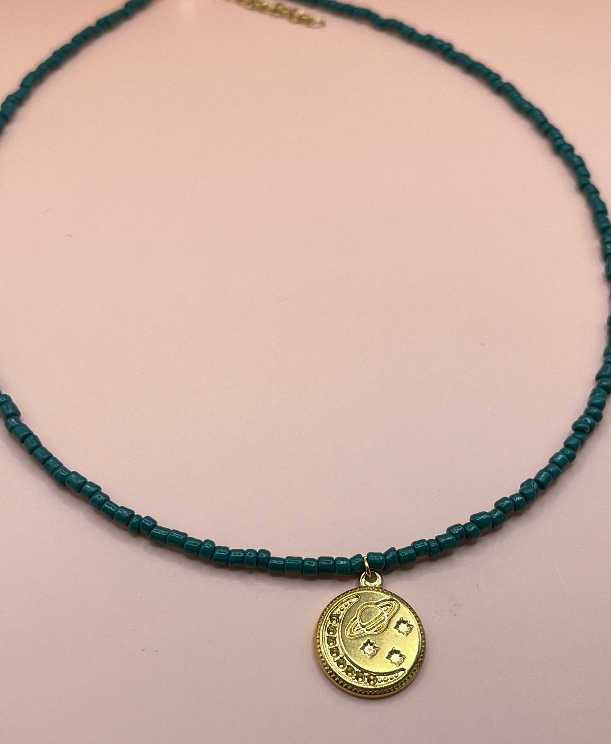 collier perles vert