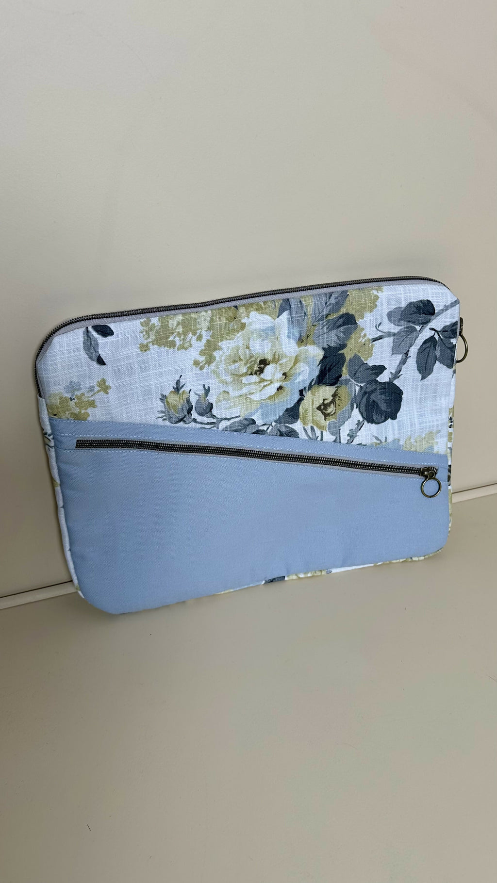 13/14-inch iPad Sleeve