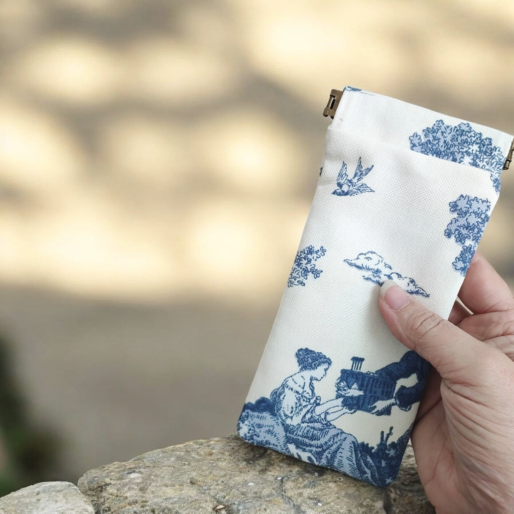 Etui à lunettes Toile de Jouy Bleu - Fait main & romantique