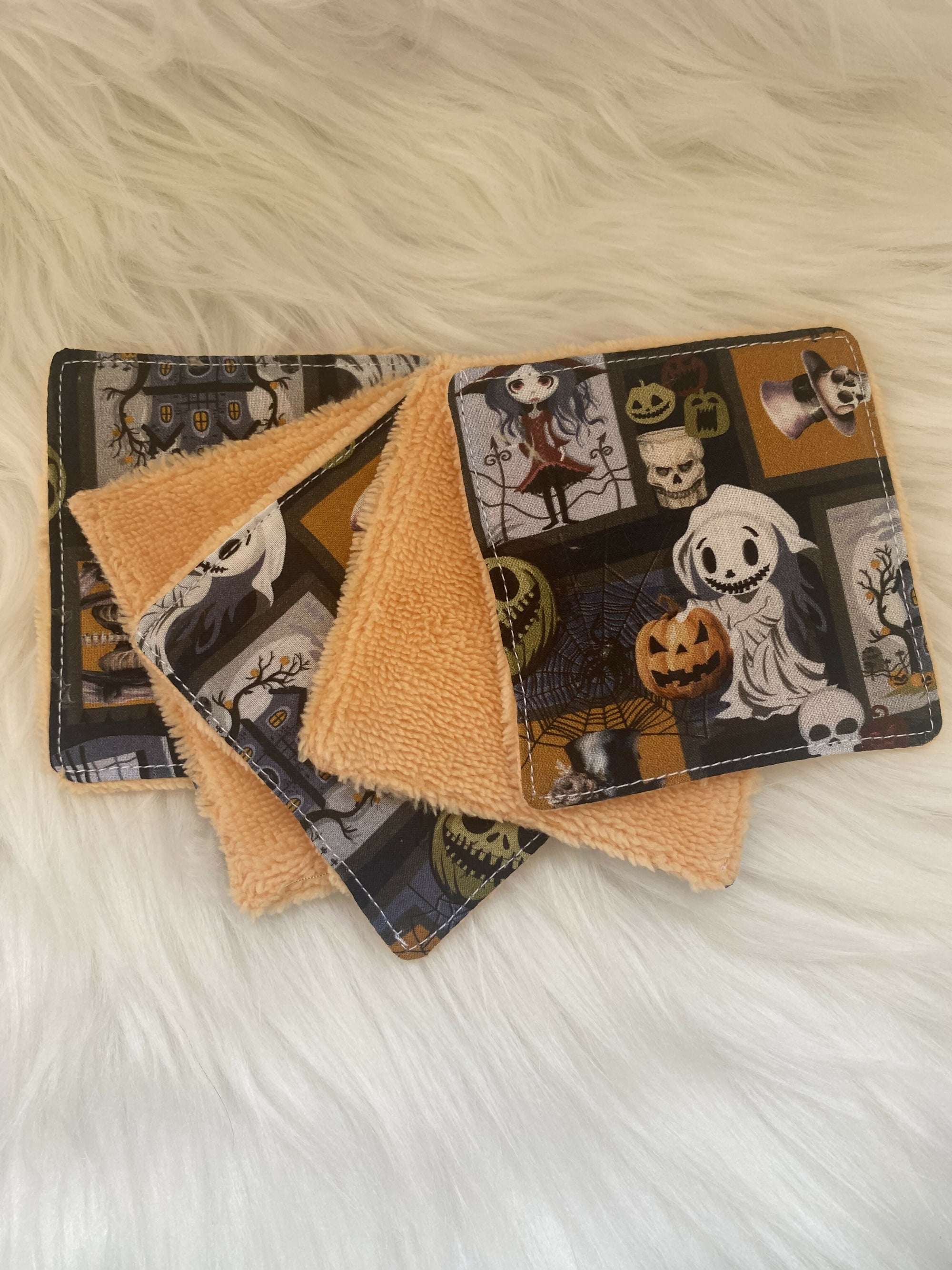 5 LINGETTES HALLOWEEN SQUELETTE