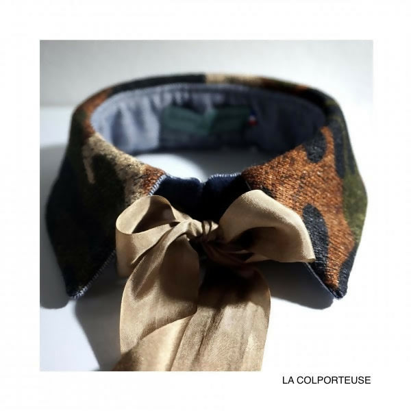 col militaire kaki
