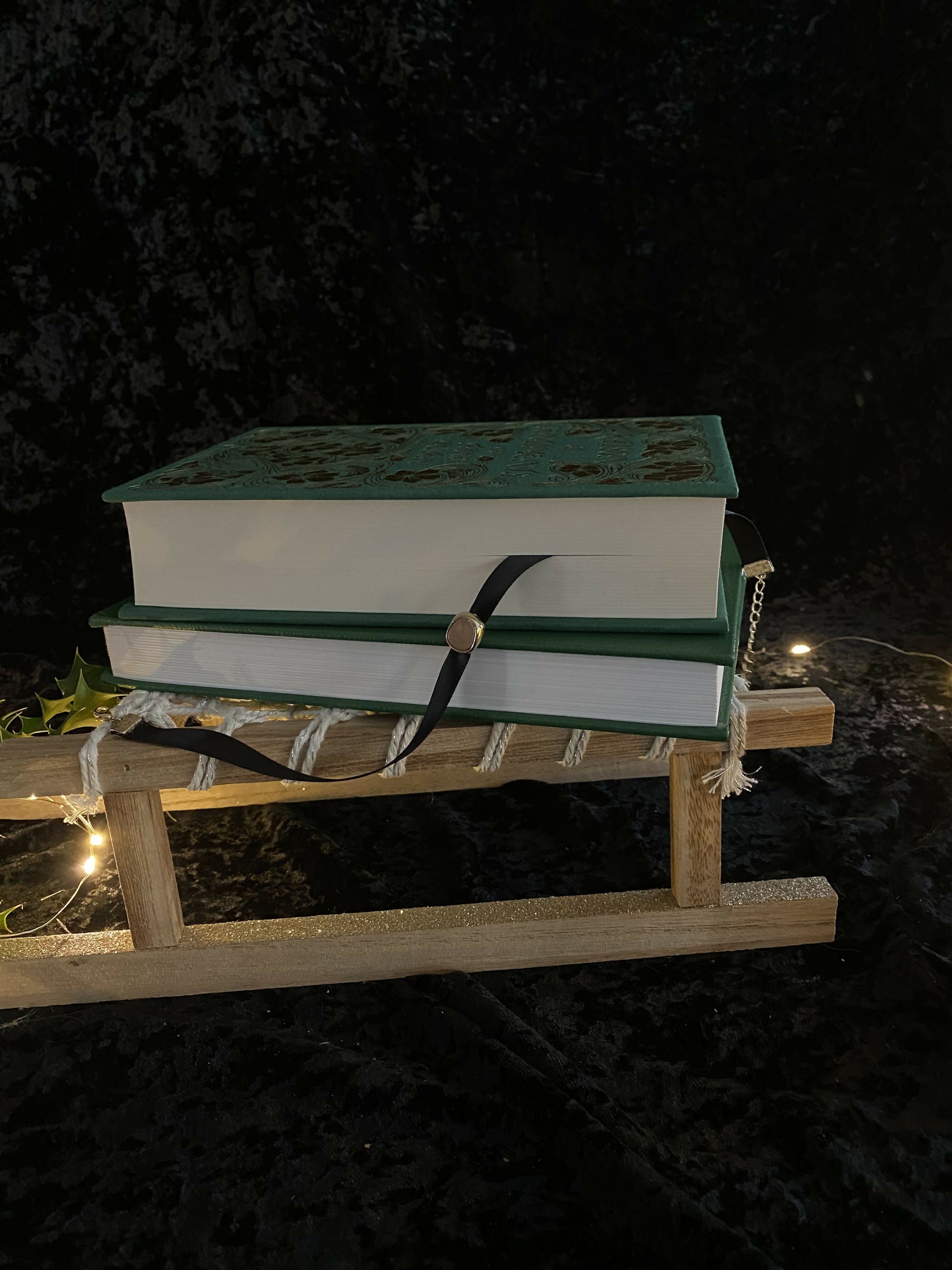 Collier choker/ras-de-cou ruban satin noir - bouton rectangle or et marron