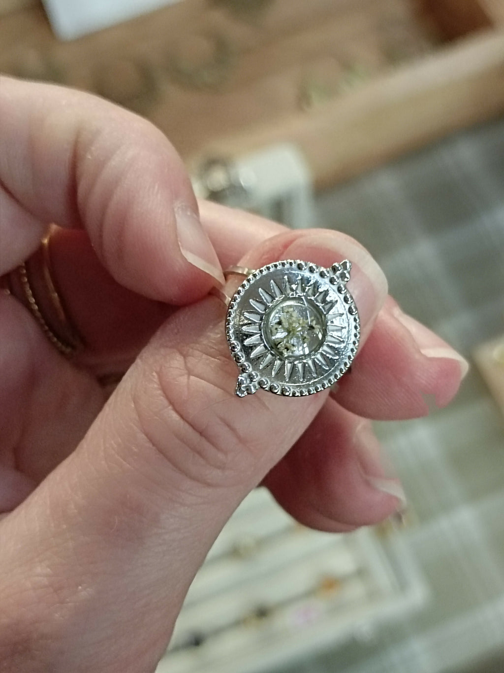 MEL/BE6 Ethnic Ring 6 mm
