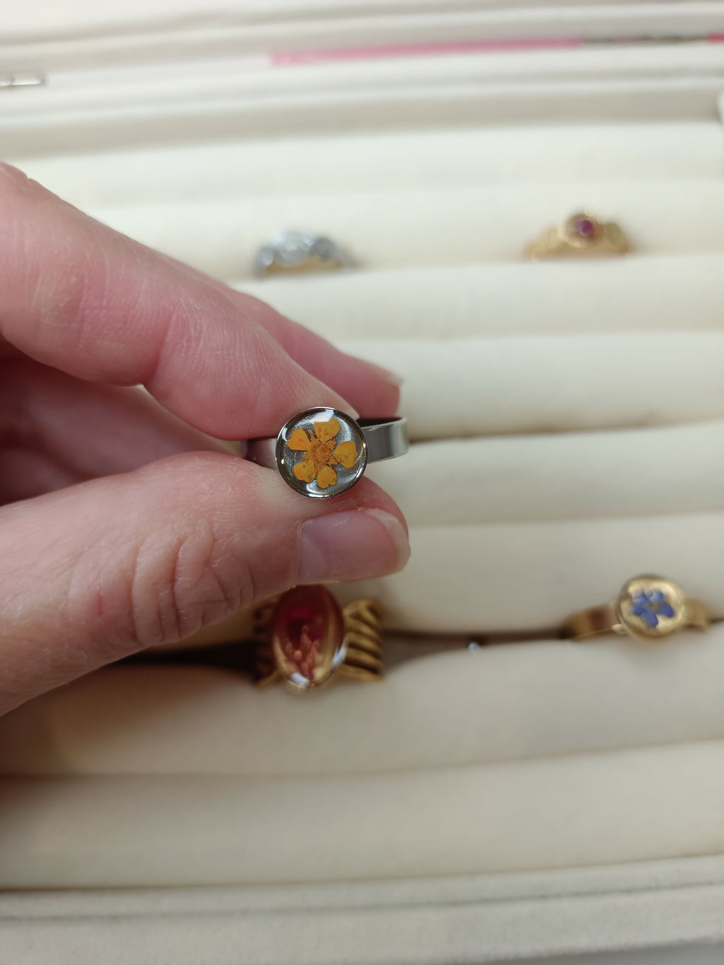 MEL/BF8 8mm Adjustable Thin Ring