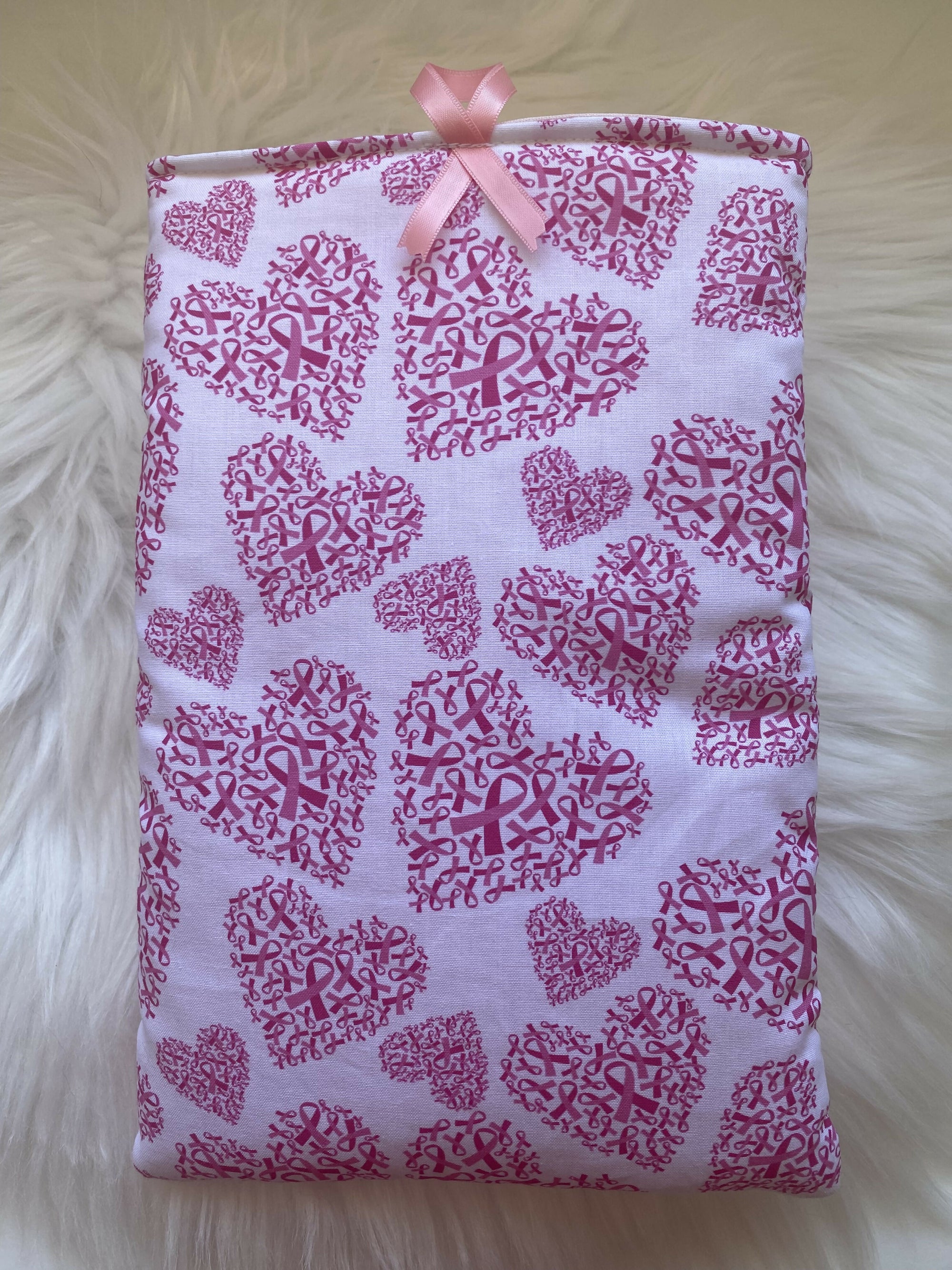 HOUSSE TISSU POUR LIVRE OCTOBRE ROSE 2,50€ reversés à MON BONNET ROSE
