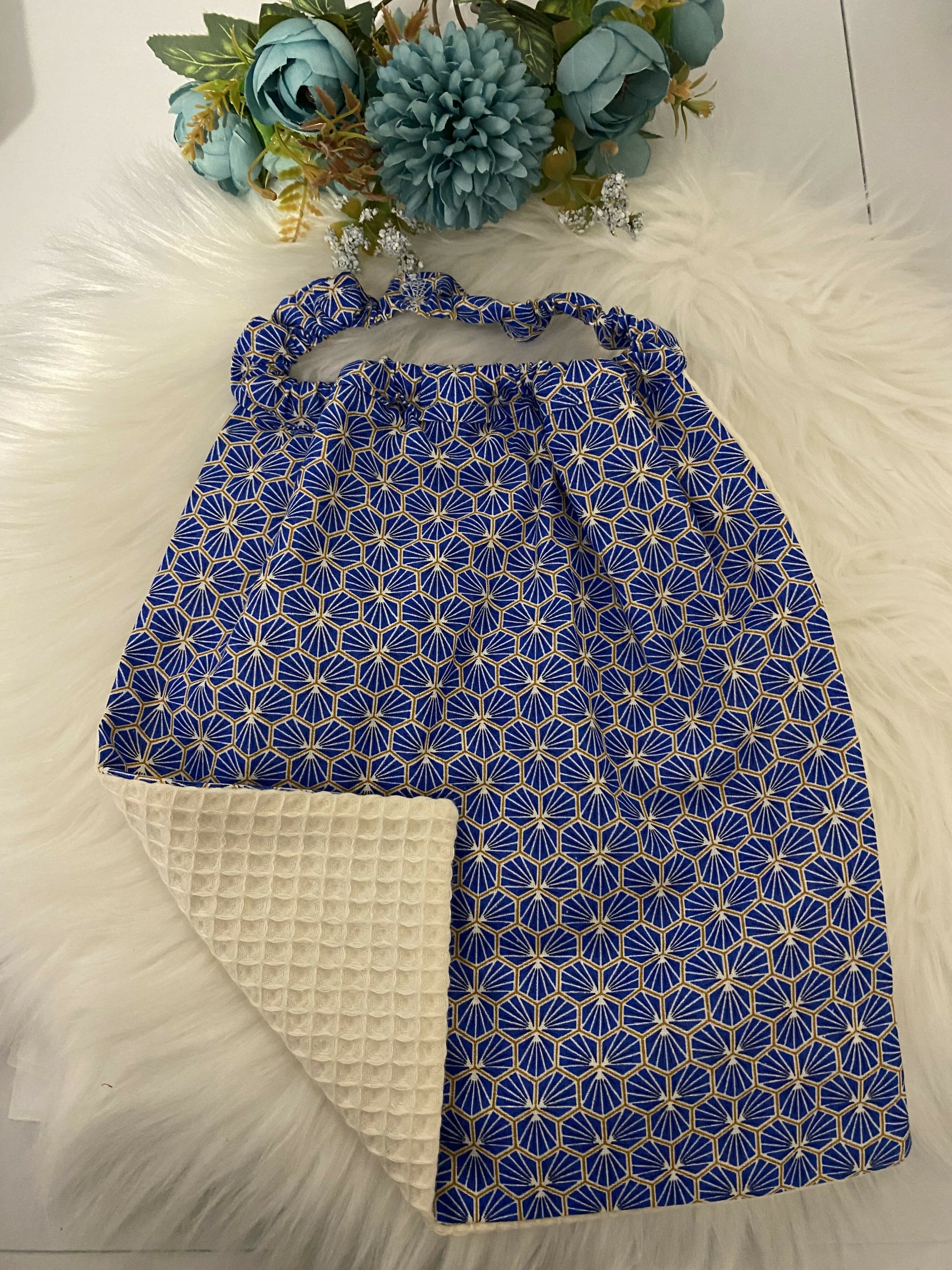 BAVOIR MATERNELLE BLEU JAPON 1
