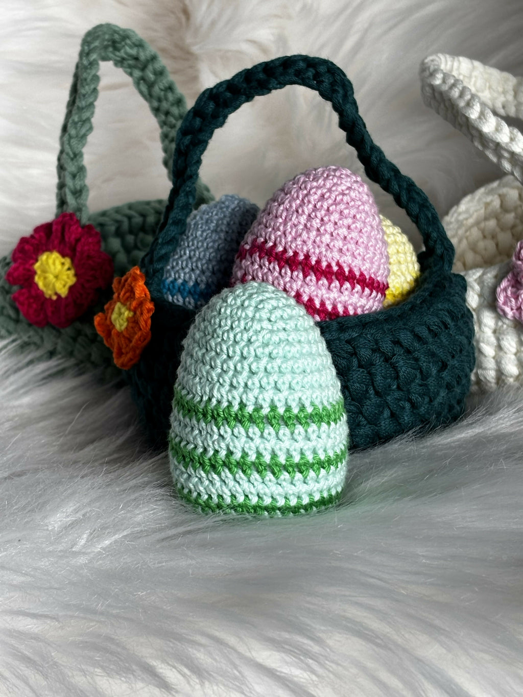 EASTER EGGS