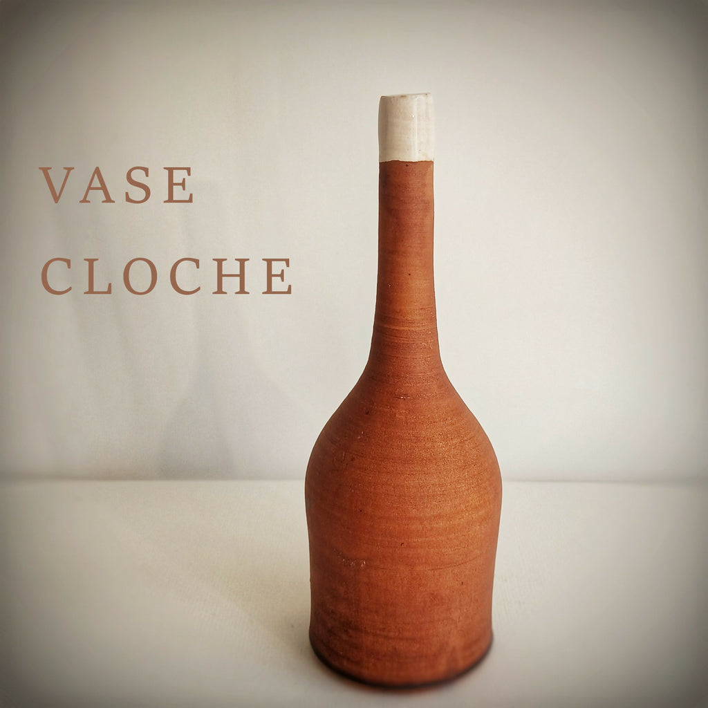 VASE CLOCHE