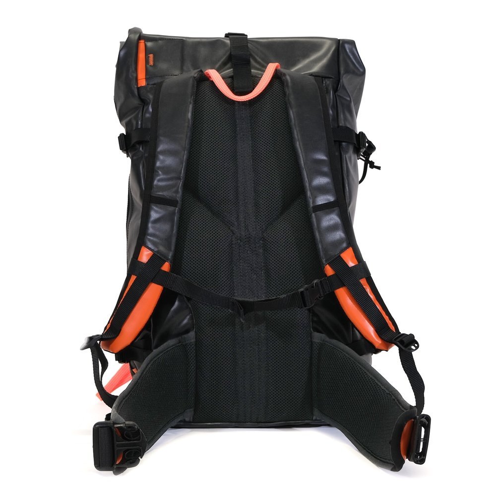 dos du sac de ski de rando upcyclé La Virgule x ZAG