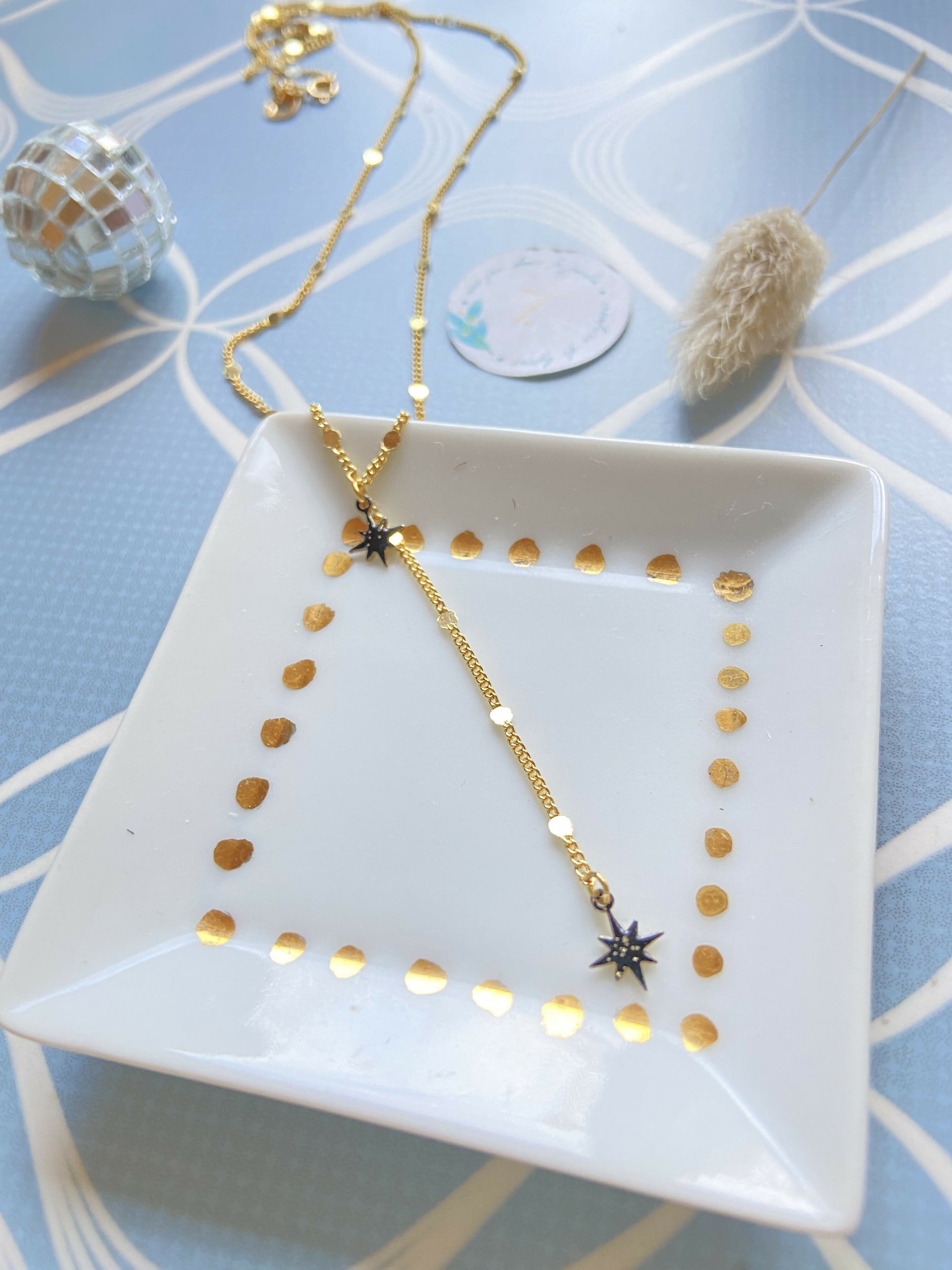 Collier cravate STELLAIRE doré étoile