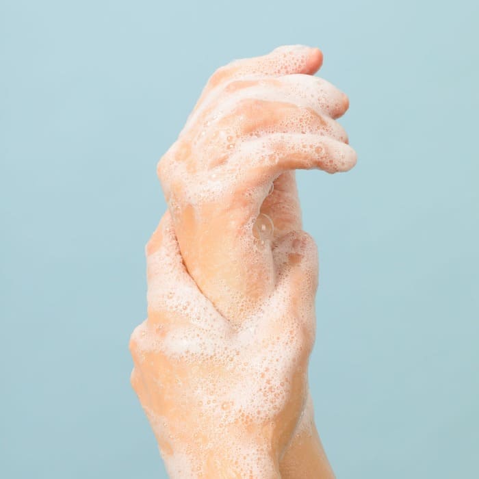 Mousse de gel douche doux pour les peaux sensibles