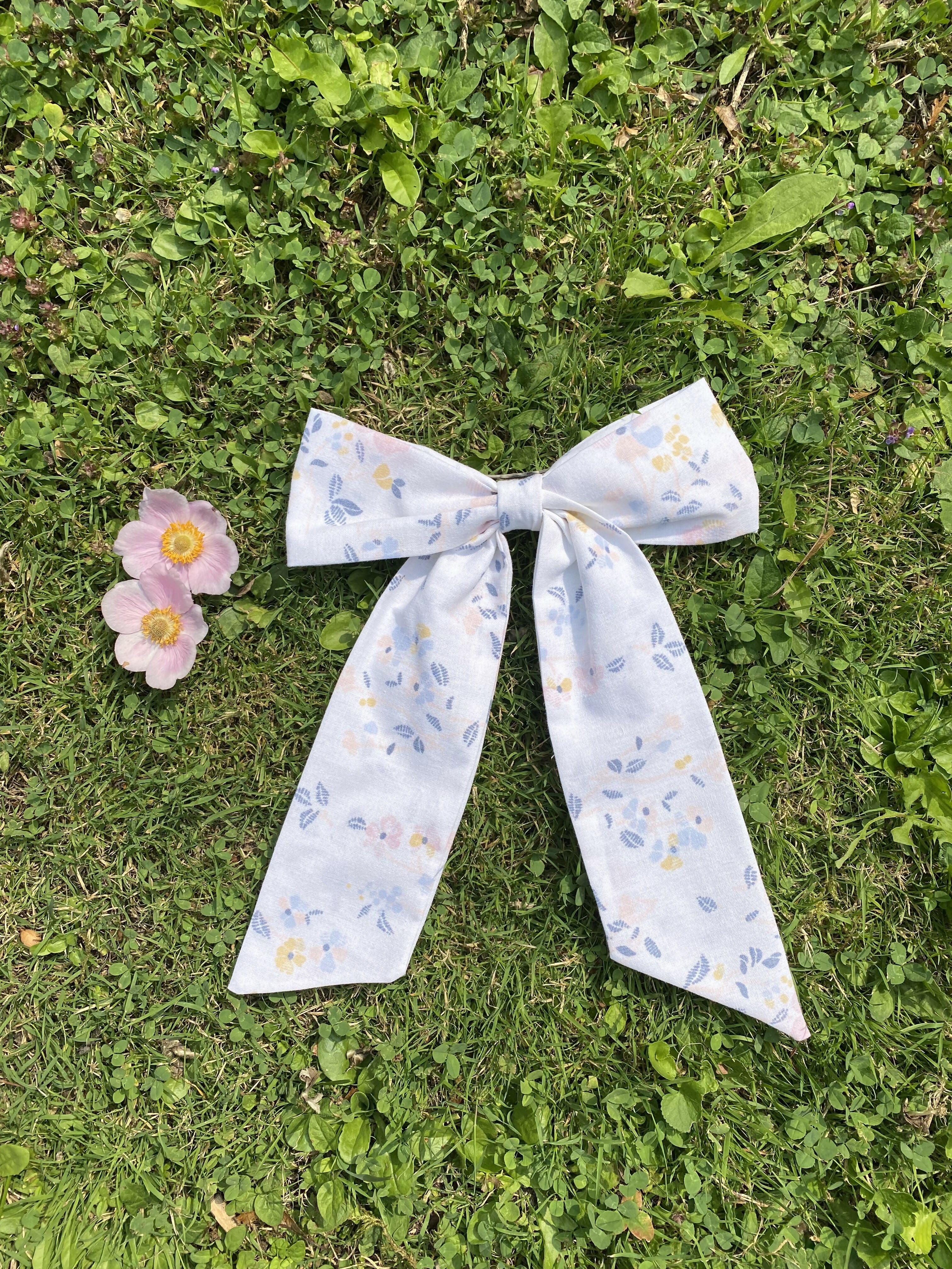 Catherine - Upcycled Bow Hair Clip