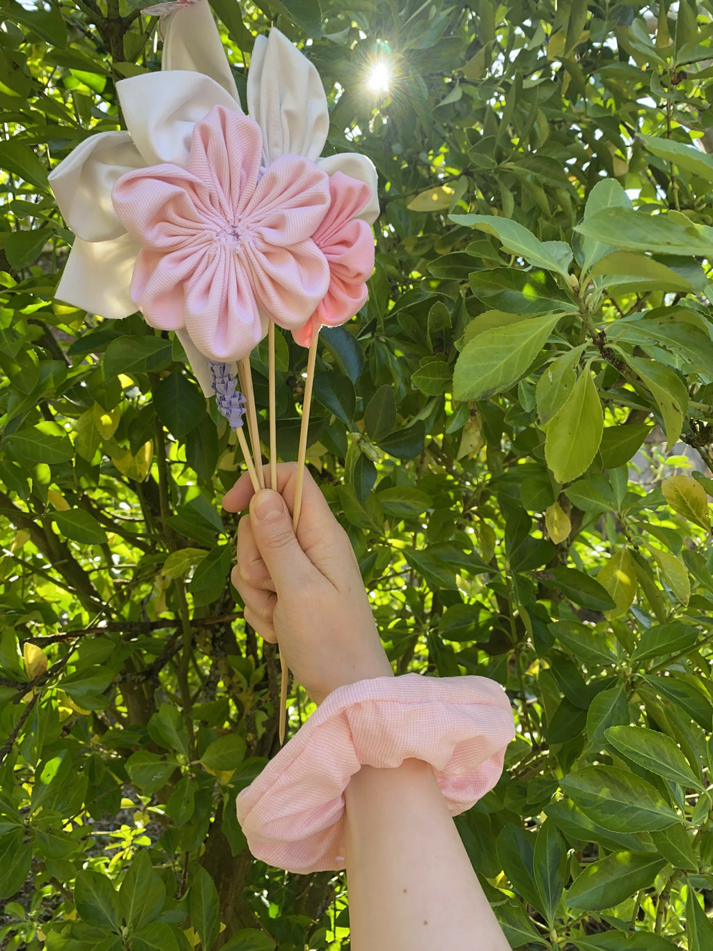Upcycled Scrunchie - Passiflora
