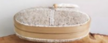 OVAL BEIGE BOX