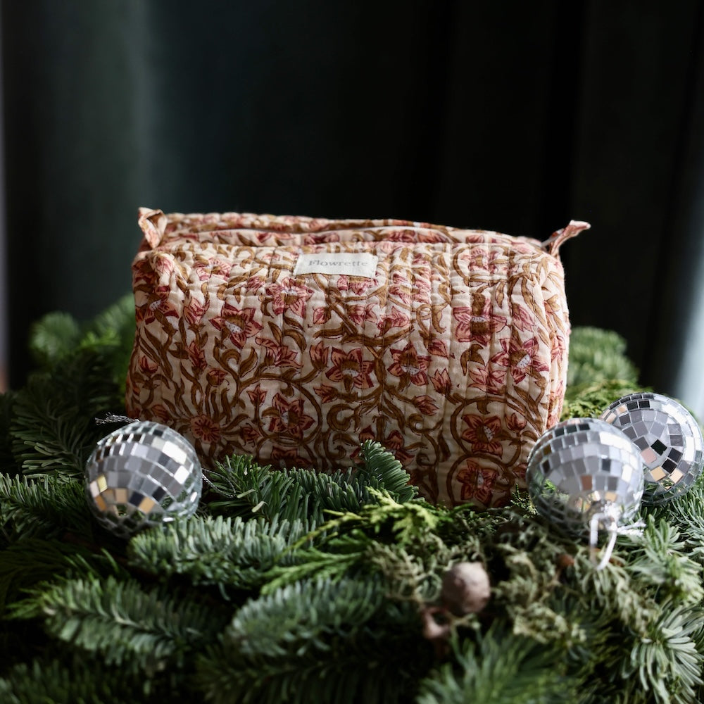 Kausani Wash Bag