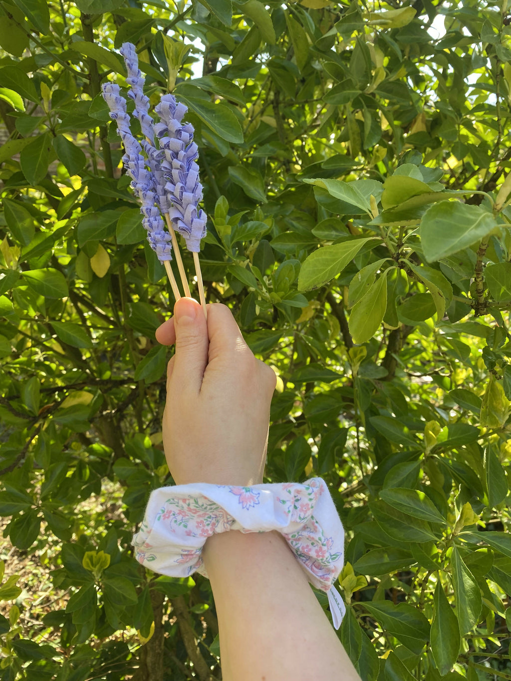Upcycled Scrunchie - Passiflora