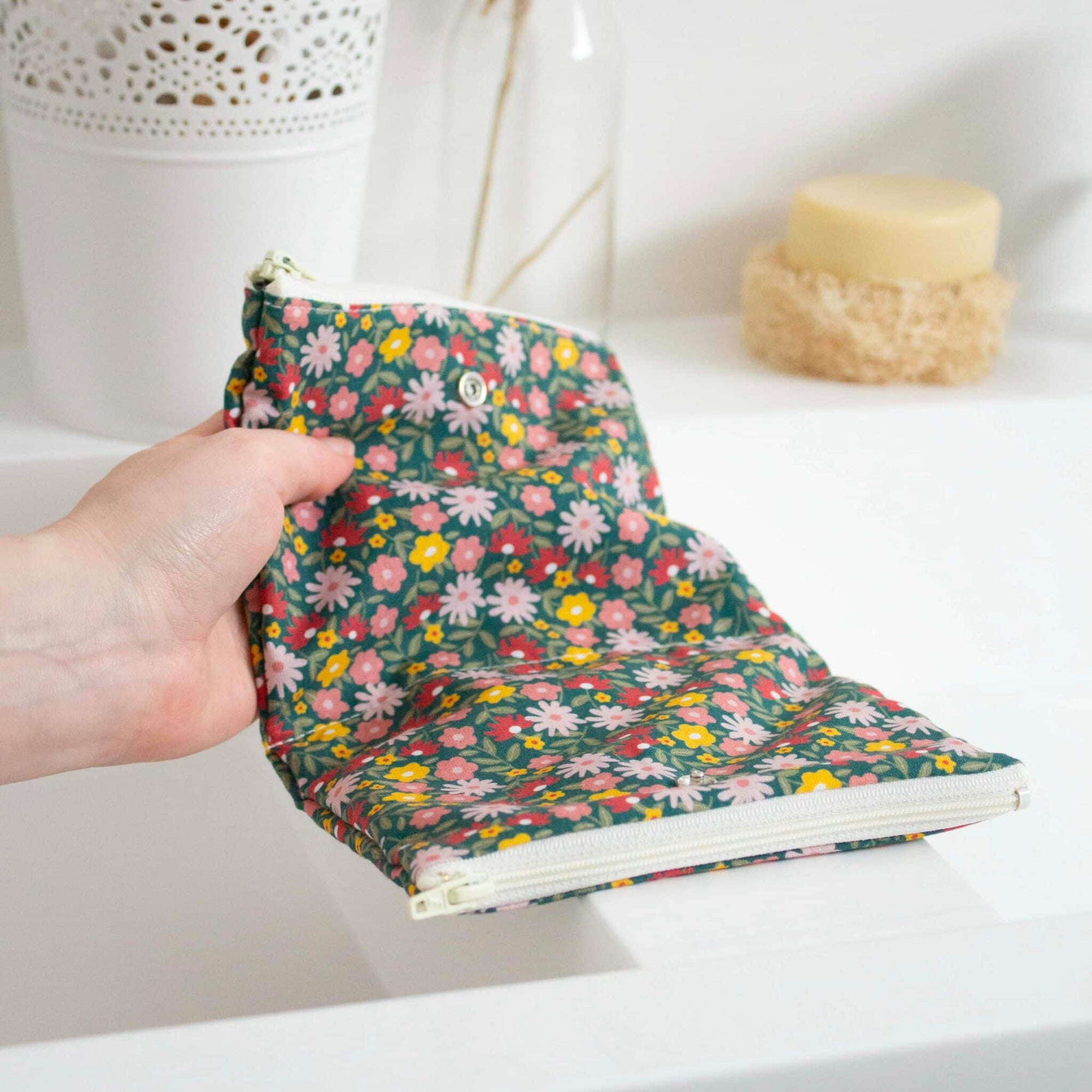 Pochette de transport pour protections hygiéniques
