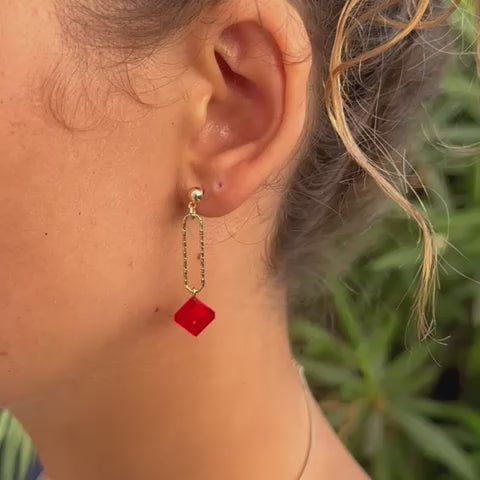 Hammered effect gold earrings - Les Danseuses