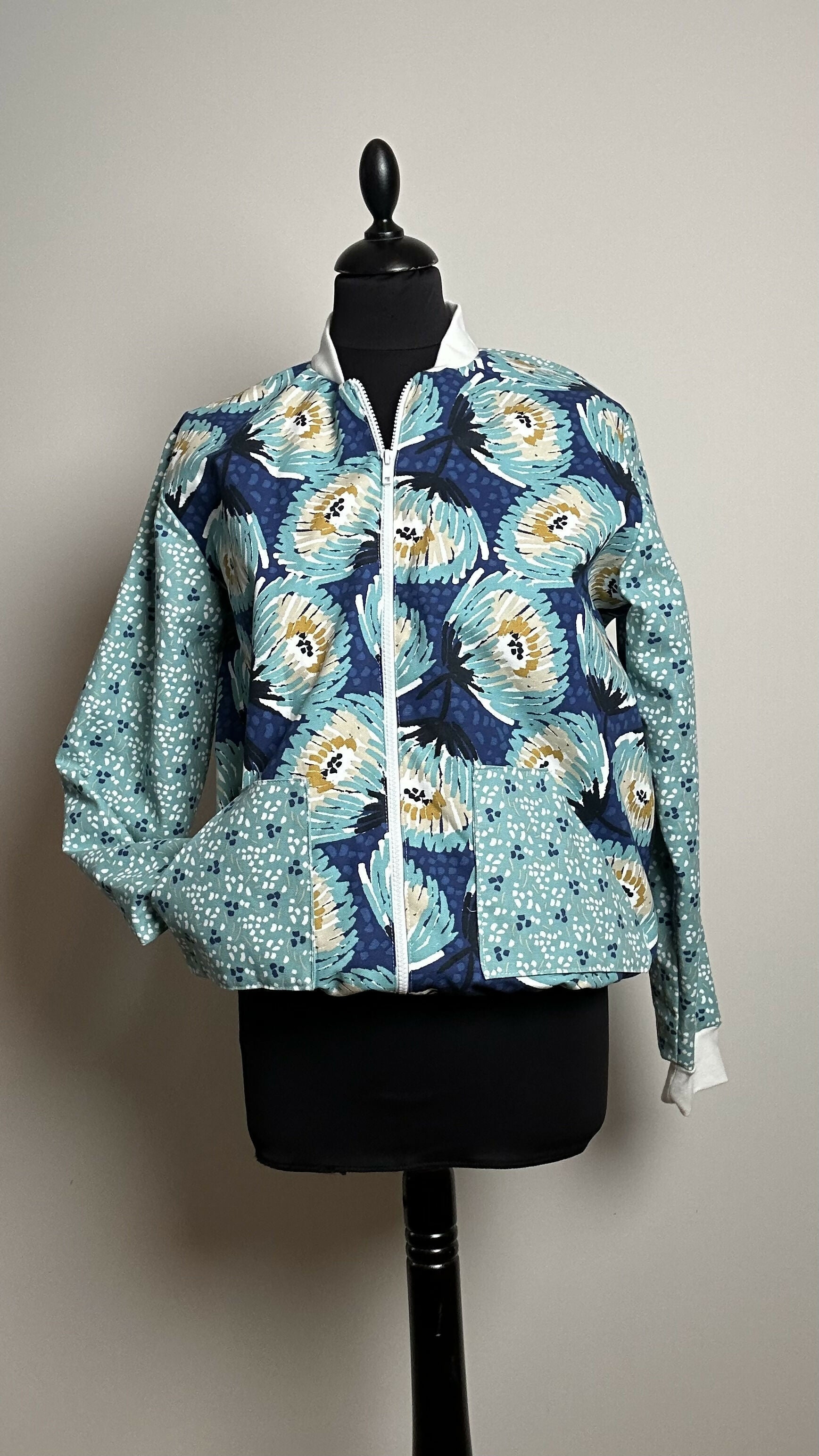 Bomber jacket S