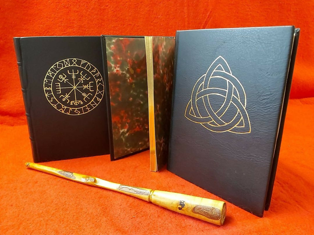 Grimoire / Livre d'or "Triquetra"