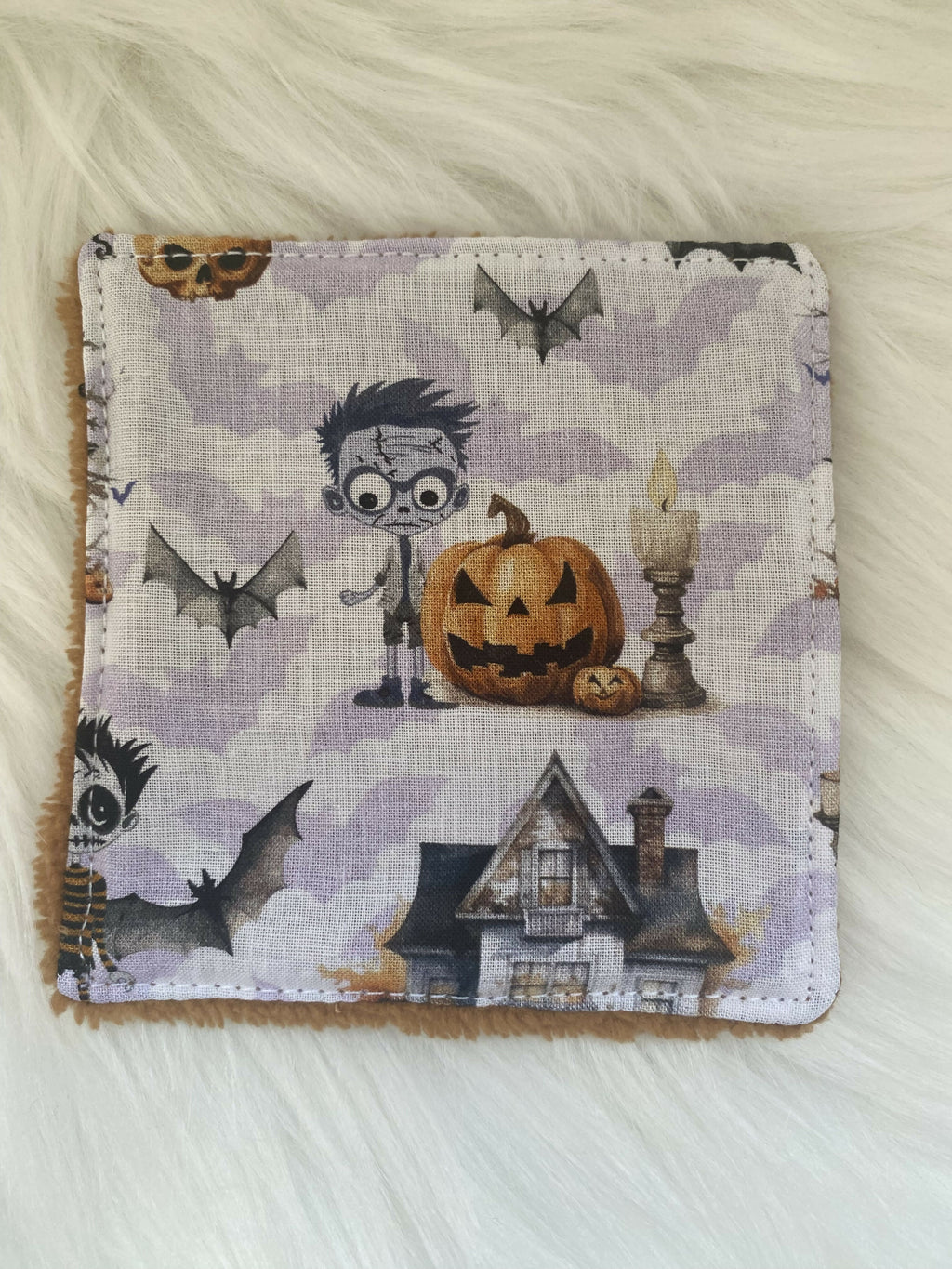 5 LINGETTES HALLOWEEN CHATEAU