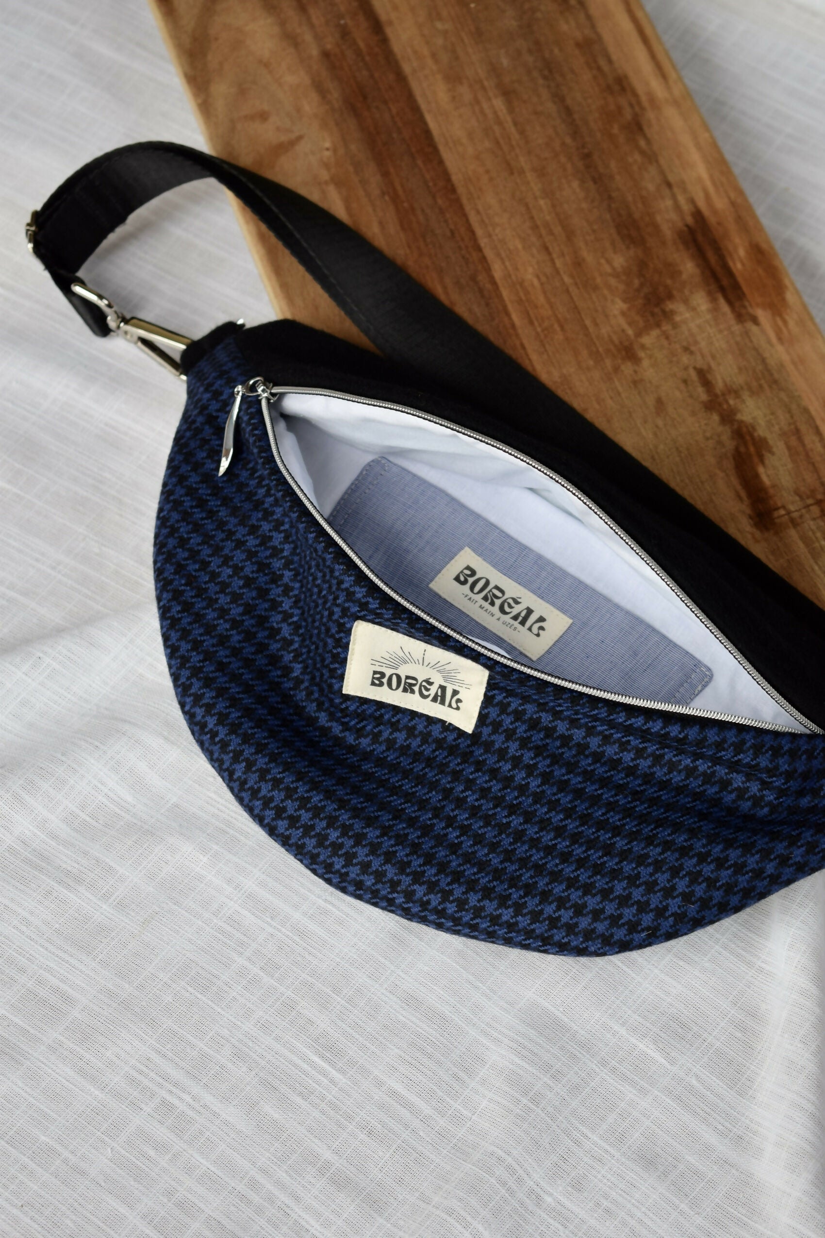banane-bleu-marine-noir-coton-laine-pied-poule-chic-ethique-artisanale-fait-main-tendance-upcycling-3