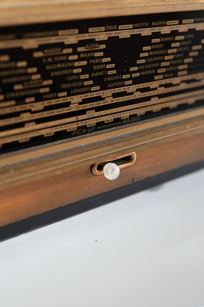 Radio Bluetooth Philips Vintage 60’S - radio - vintage - bluetooth - tsf - absolument - dab - modernisation - retrofit