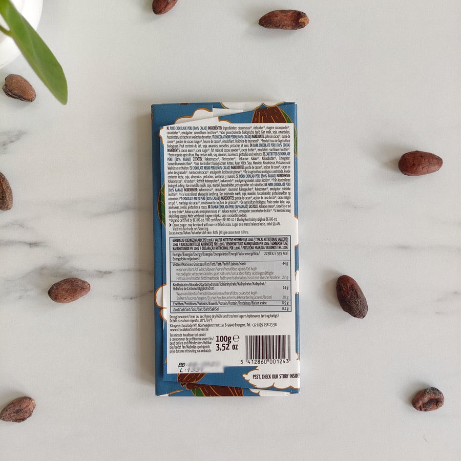 Tablette de chocolat noir avec  80% de cacao. Un gout intense de chocolat, qui fera voyager vos papilles 