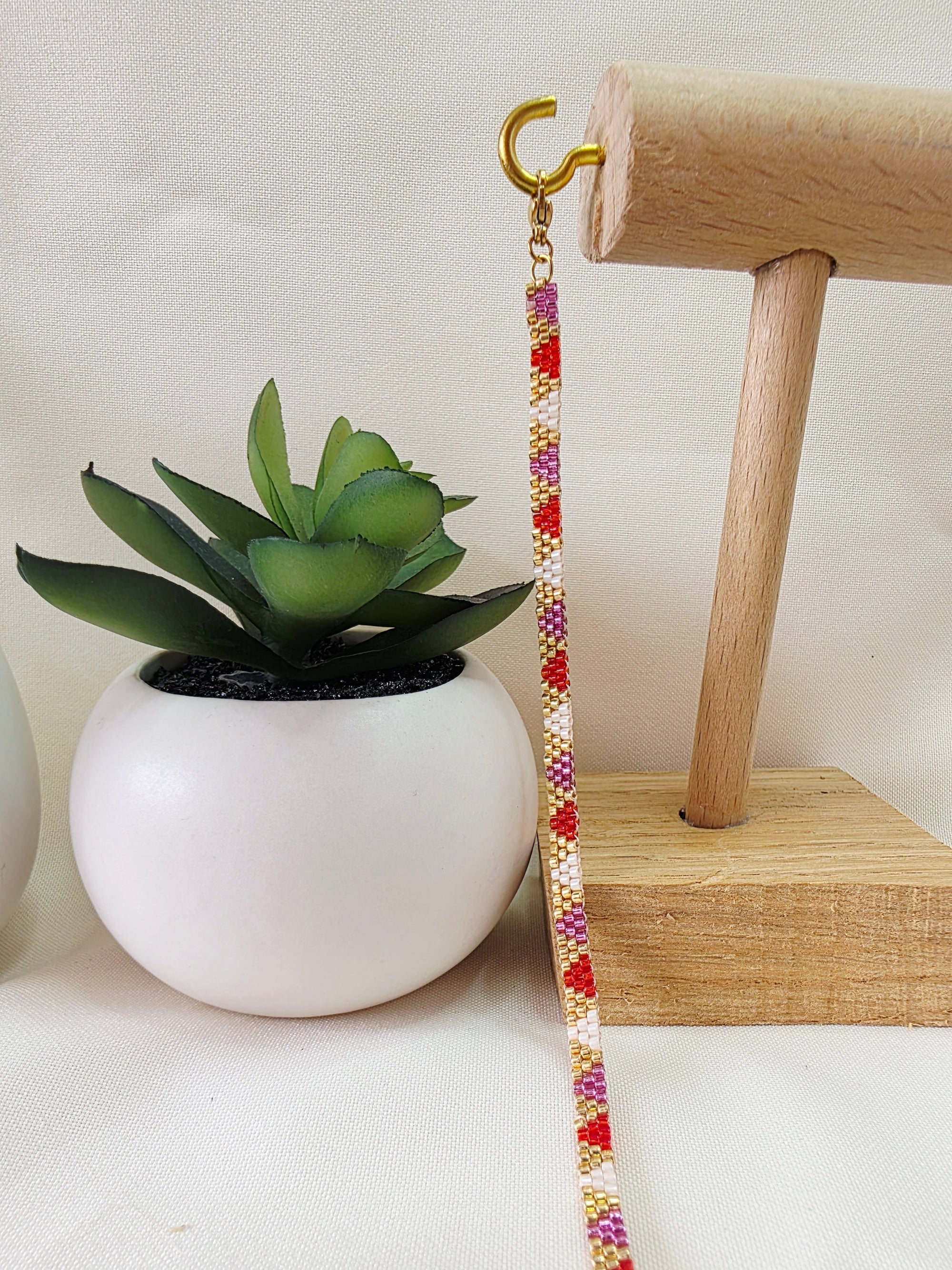 Bracelet Triangle Fin