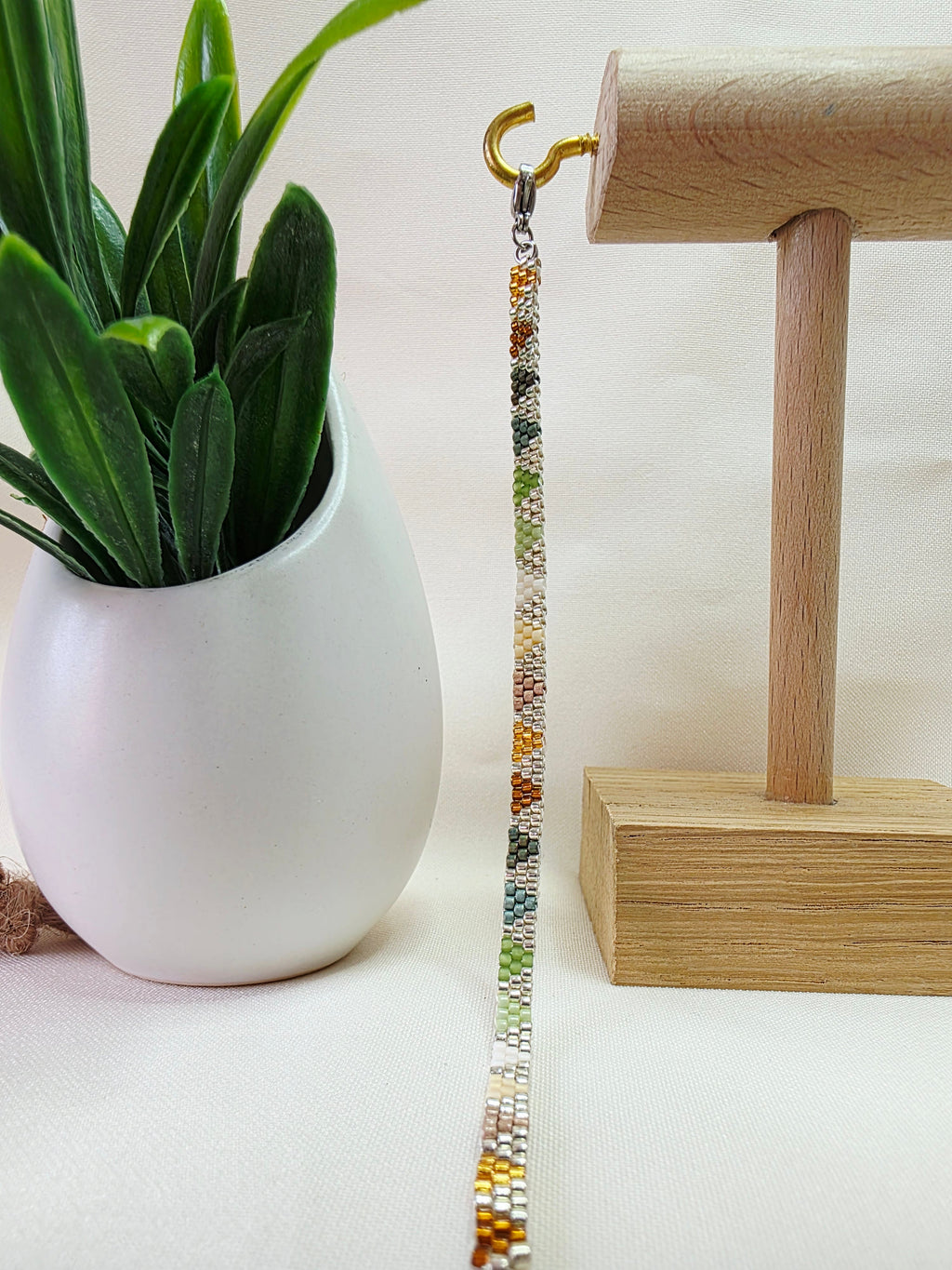 Bracelet Triangle Fin